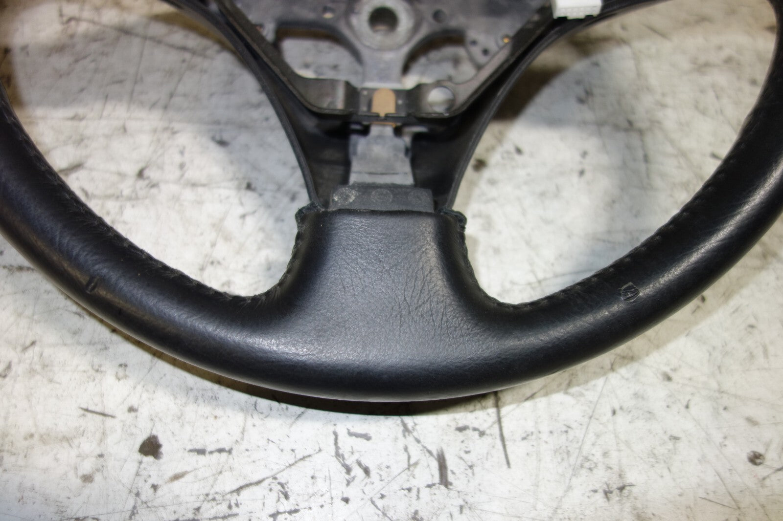 JDM 2000-2005 TOYOTA CELICA STEERING WHEEL ZZT231 ZZT230