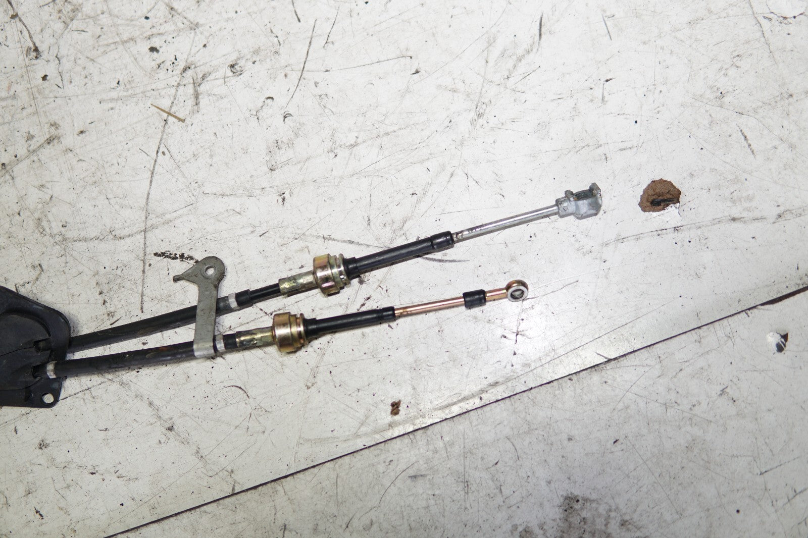 JDM 2001-2005 TOYOTA CELICA ZZT231 OEM SHIFTER CABLE 6 SPEED MANUAL M/T MF-568