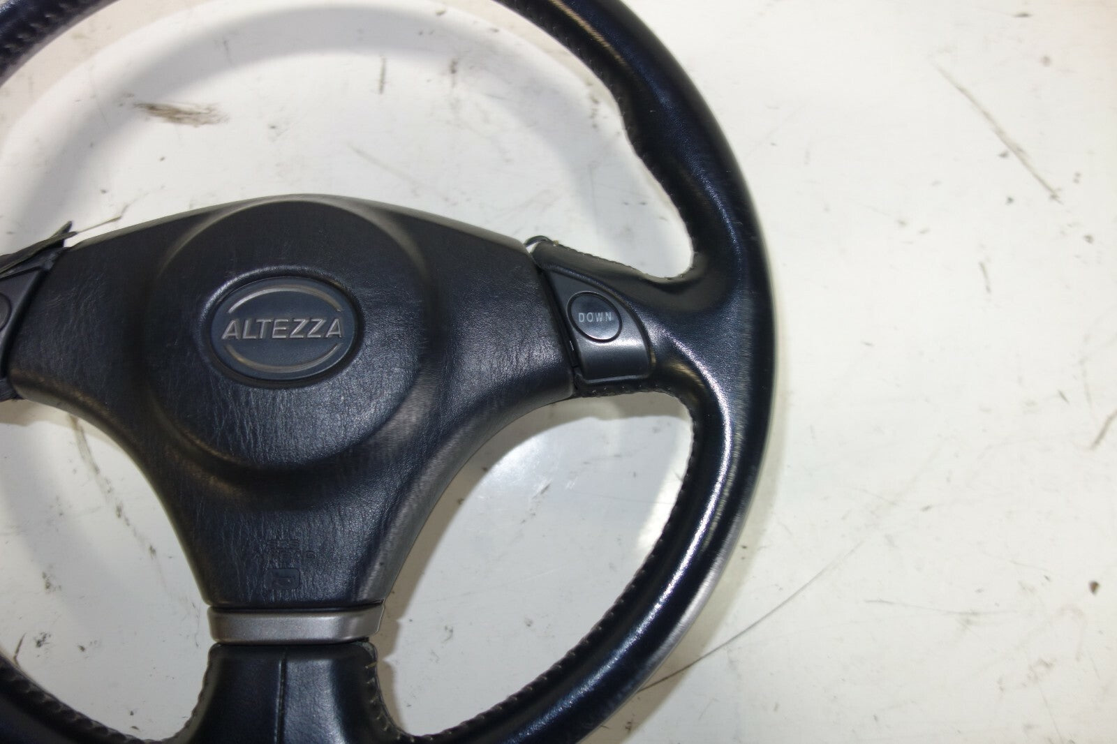 JDM Lexus IS300 Steering Wheel Hub SXE10 2001-2005 IS200