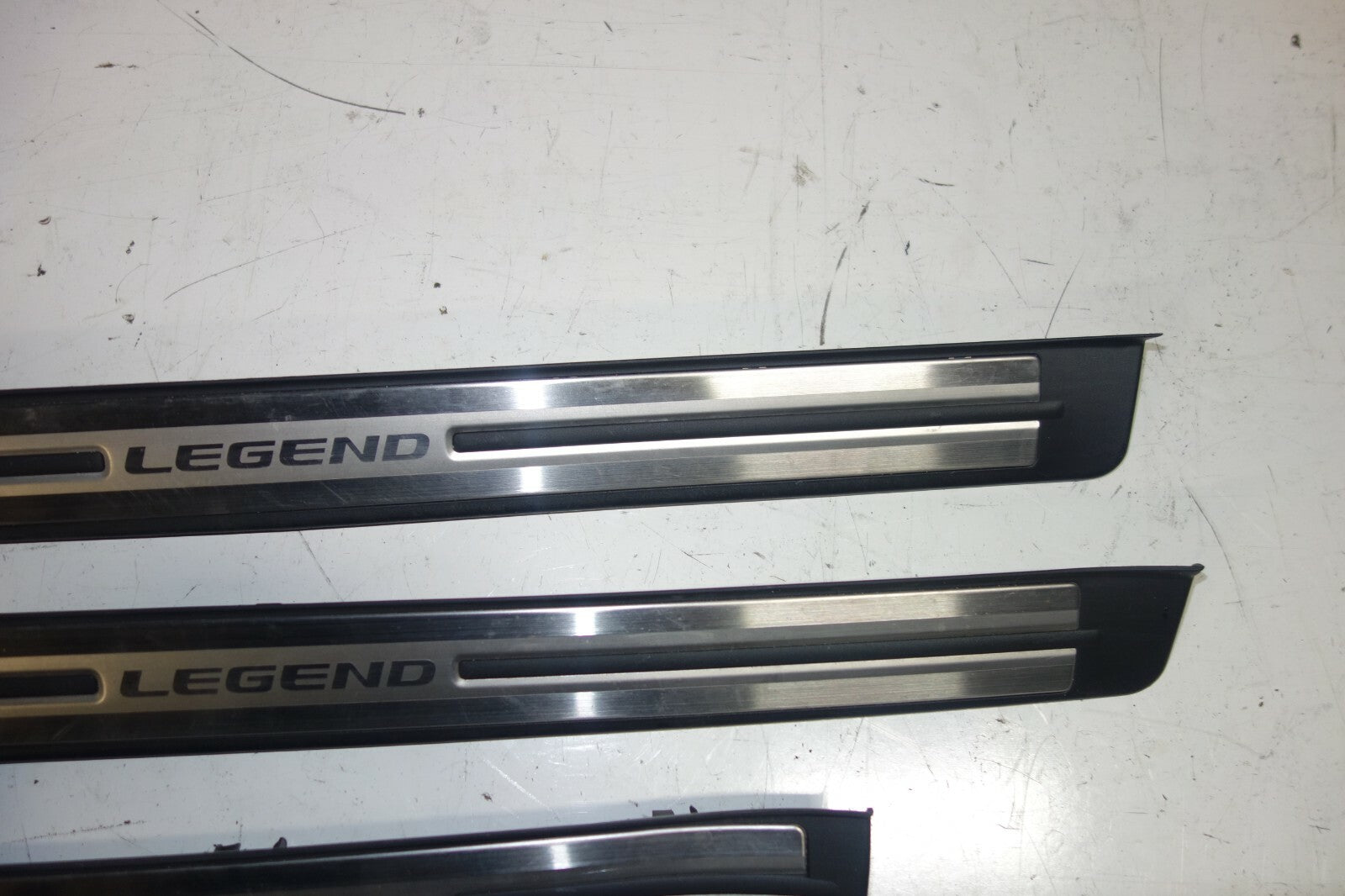 JDM ACURA RL HONDA LEGEND KB1 OEM DOOR SILLS TRIM SCUFF PLATES SIDE STEPS 05-08