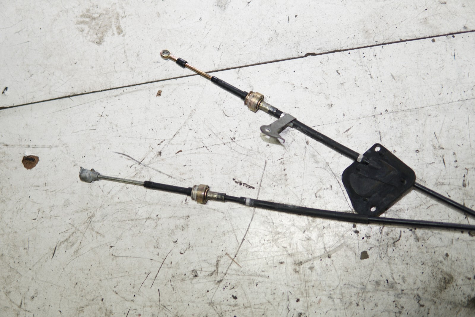 JDM 2001-2005 TOYOTA CELICA ZZT231 OEM SHIFTER CABLE 6 SPEED MANUAL M/T MF-568