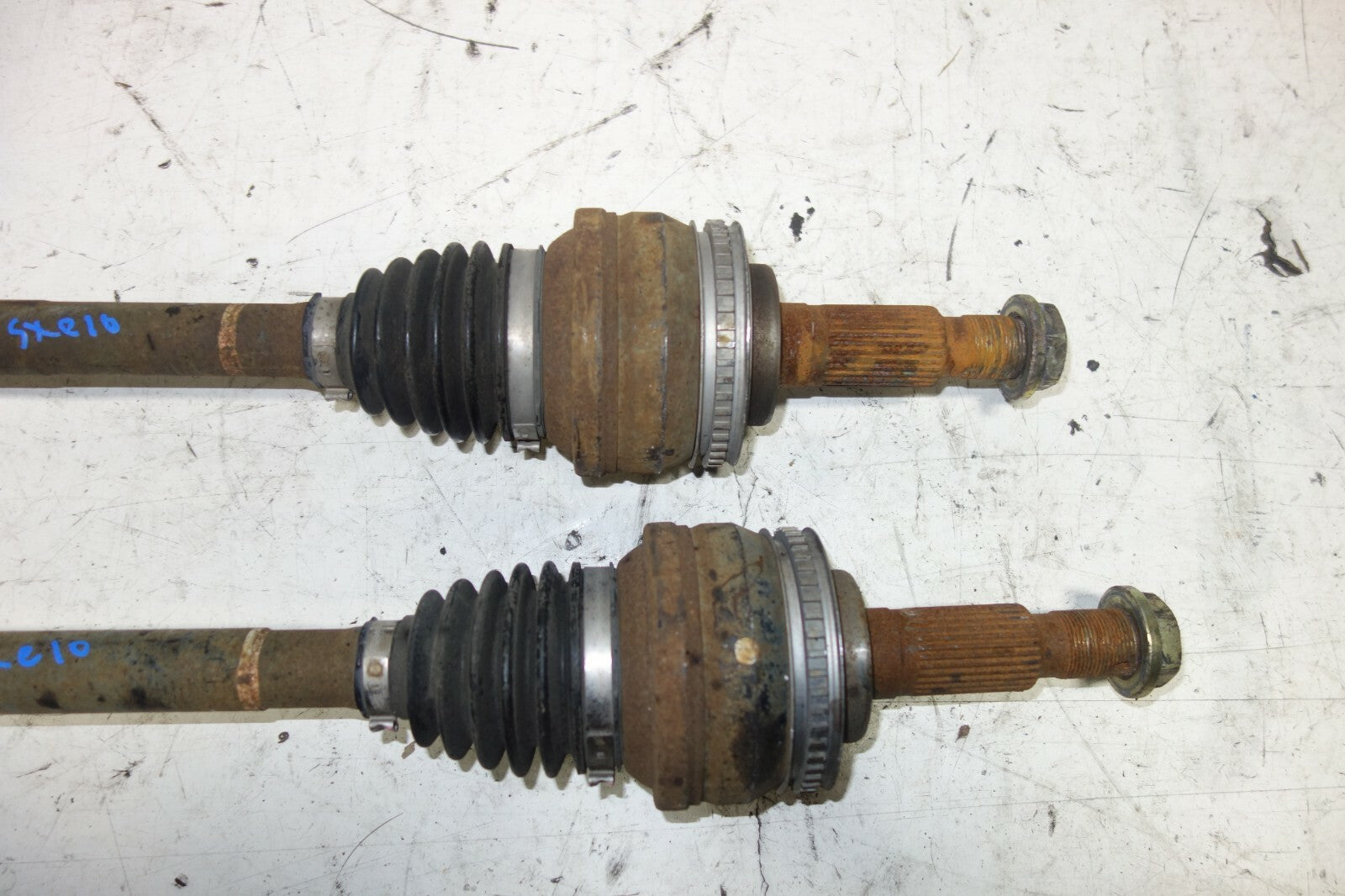 JDM Toyota Altezza Lexus IS300 Rear Axles 2001 2002 2003 2004 2005 SXE10