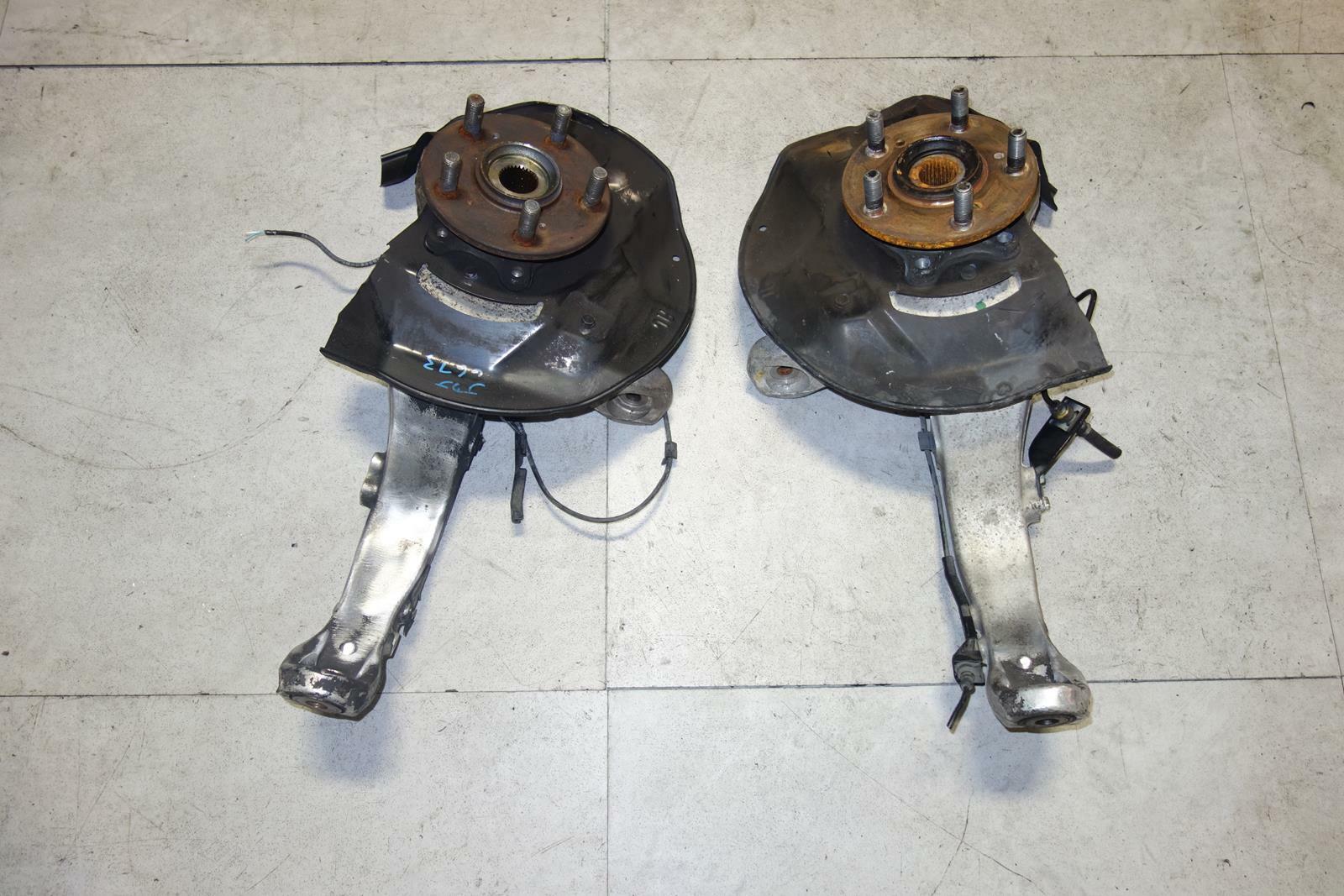 Genuine Acura RL Front Wheel Hub Bearing Knuckle Spindle Low Miles 2005-2012