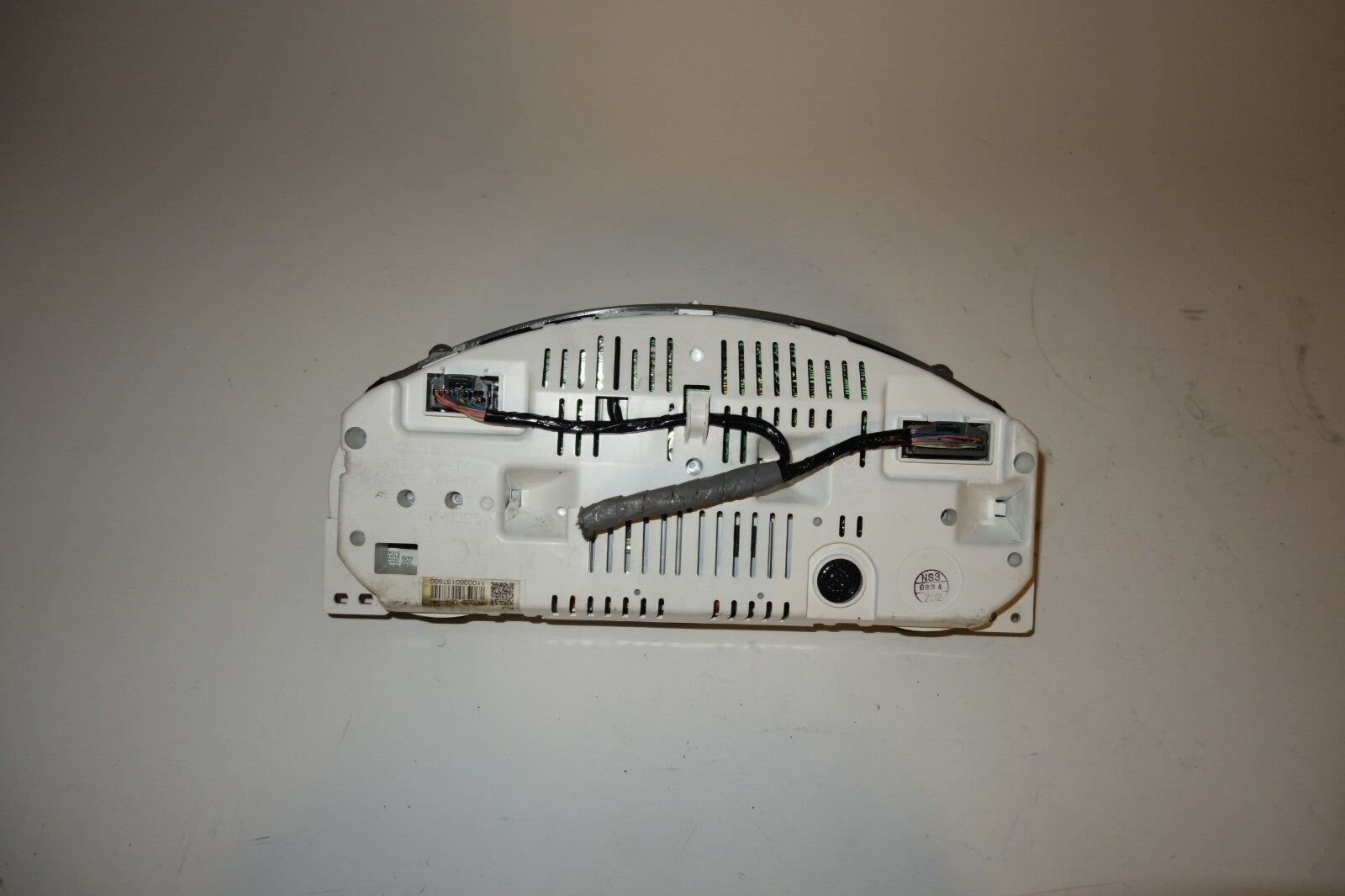Acura RL OEM Gauge Cluster Speedometer Automatic 2005-2008