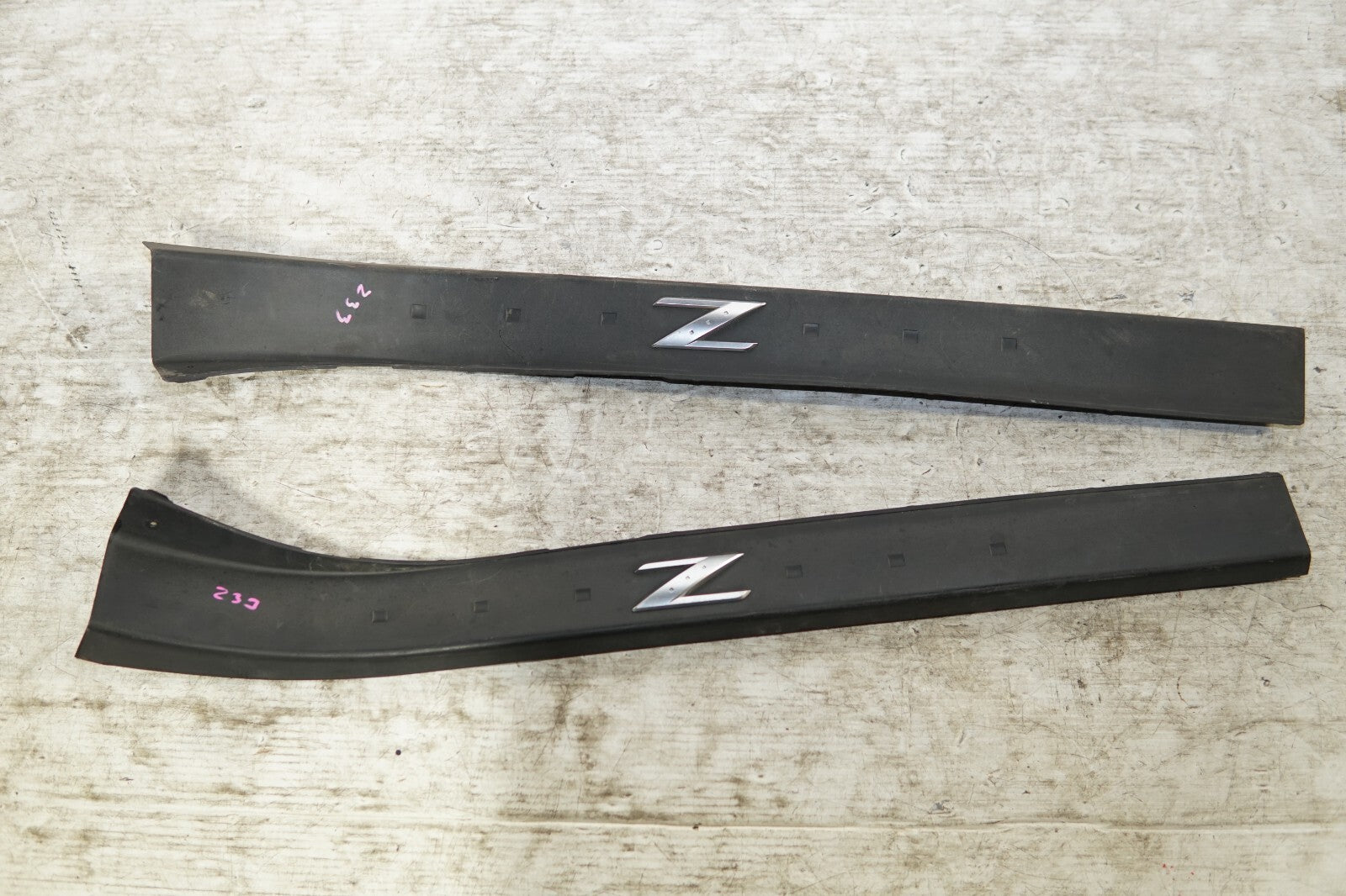JDM Nissan 350z Door Sills Scuff Plates Genuine 2003-2009 MF-437