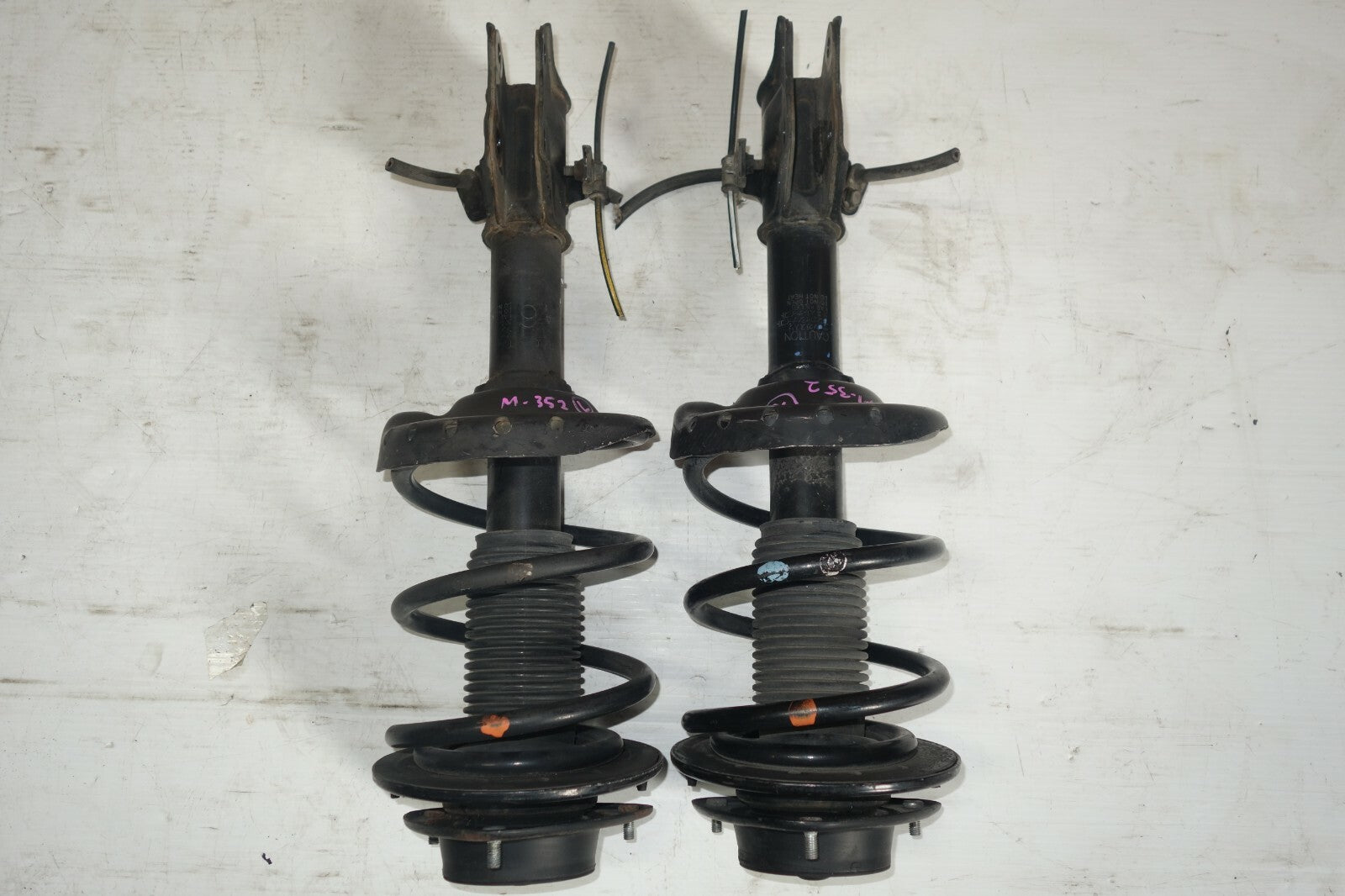 JDM 2008-2014 SUBARU IMPREZA WRX OEM KYB FRONT SHOCKS STRUT COIL SPRING GENUINE