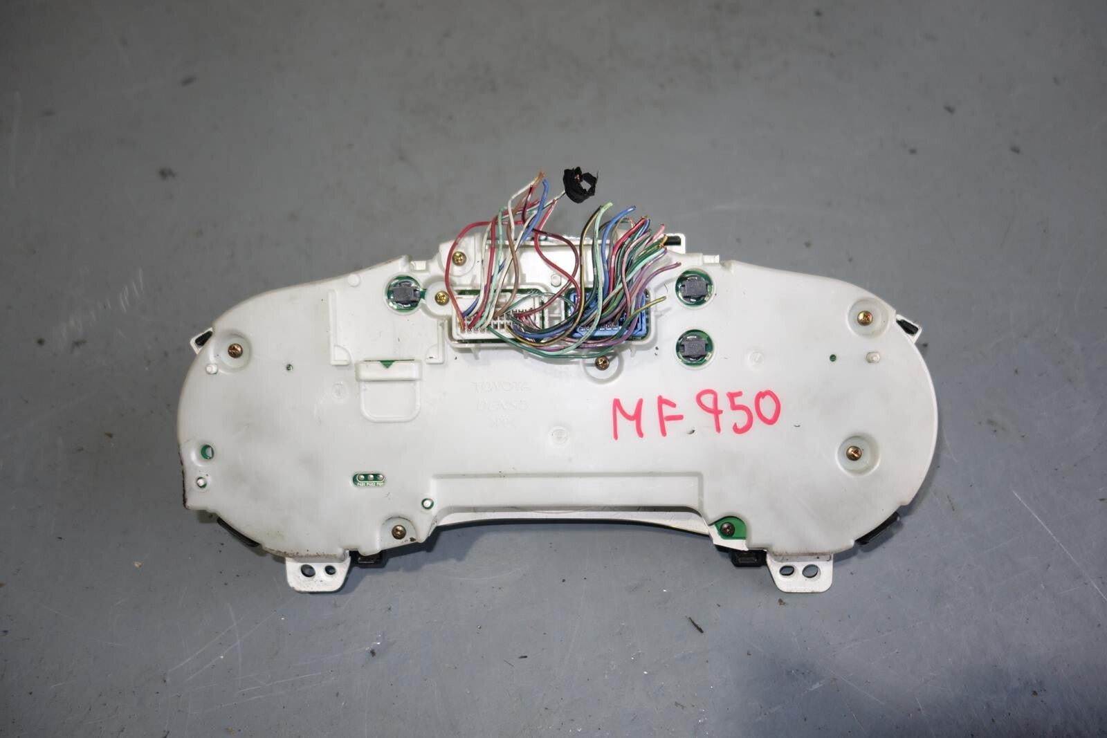 JDM 2001-2005 TOYOTA CELICA ZZT231 OEM USED GAUGE CLUSTER SPEEDOMETER MANUAL M/T