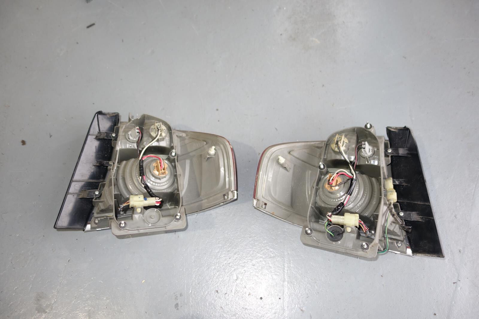 JDM Subaru Legacy BL5 BL Sedan Tail Lights Lamps Late Model 2008-2009