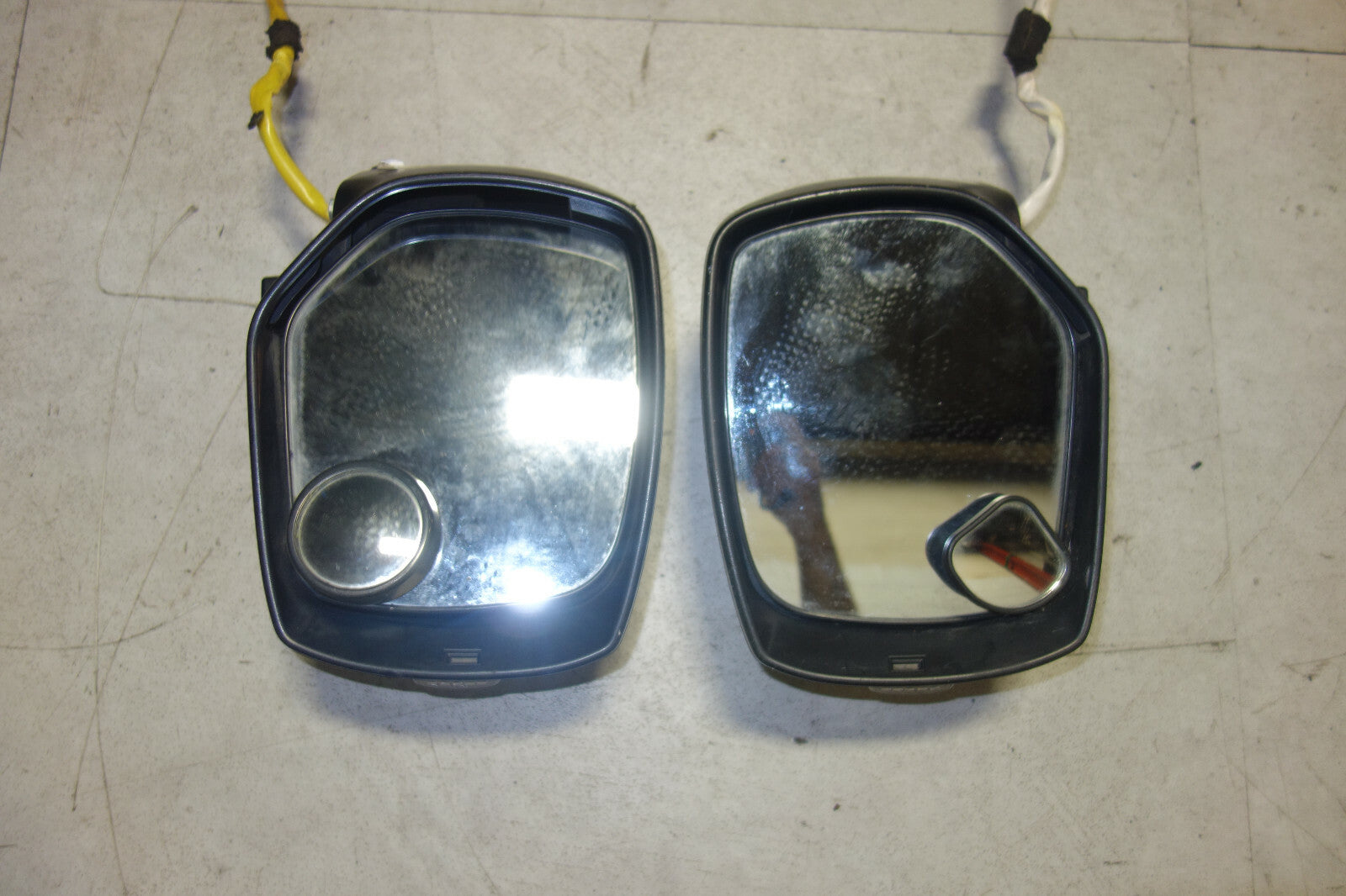 JDM 2010-2014 Subaru Legacy BR9 BM9 Power Folding Mirrors + Signal Lights OEM