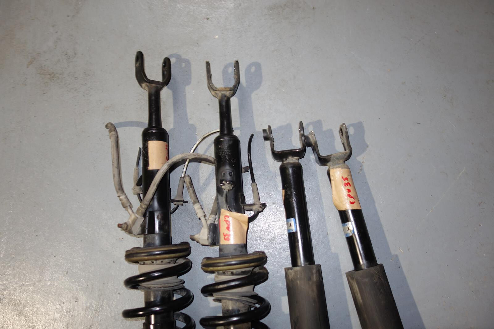 JDM Nissan 350z Z33 G35 Coupe Front Rear Shocks Coil Springs Struts 2003-2009