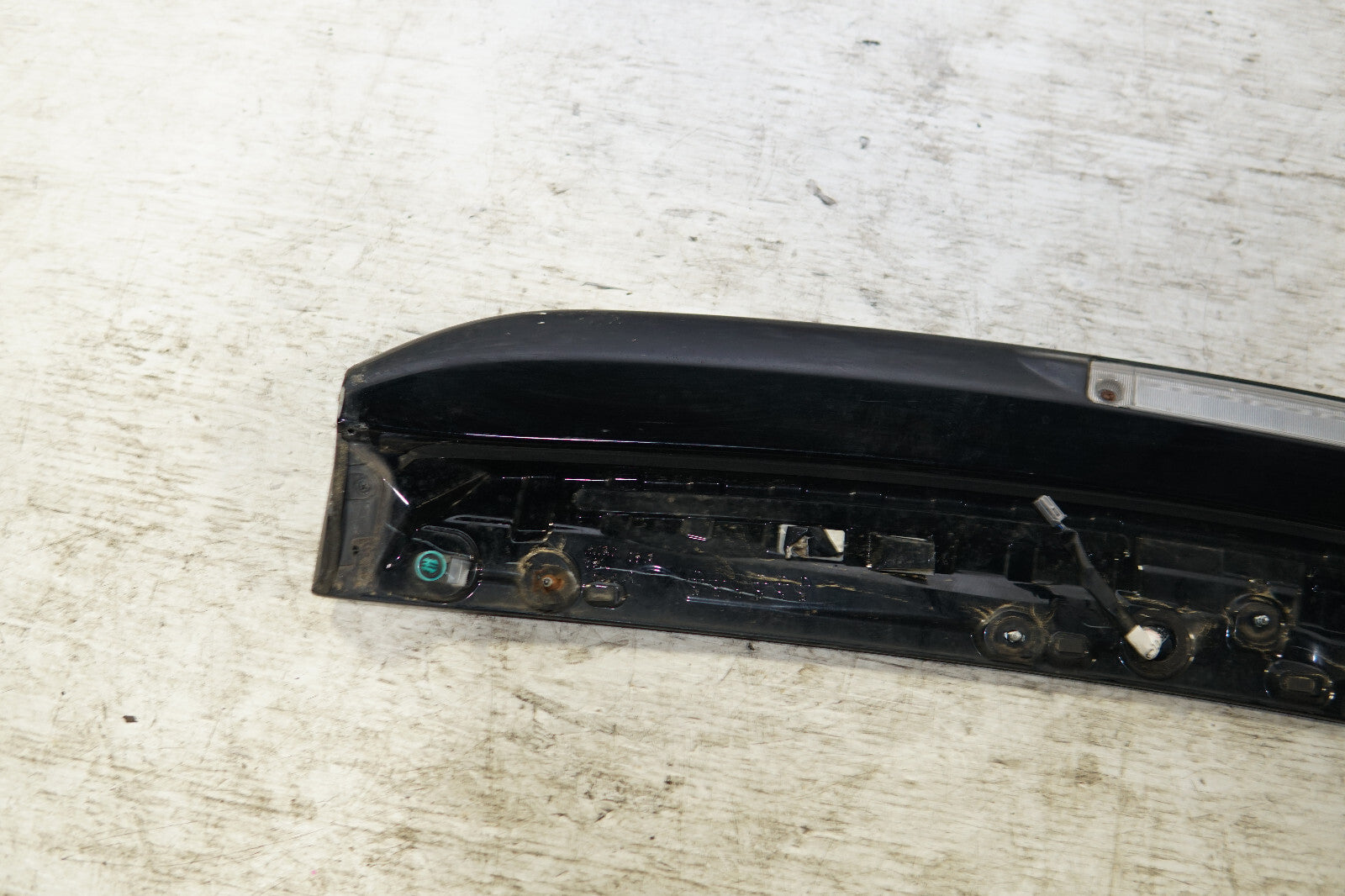 JDM Toyota Prius Spoiler / Wing Hybird 2010-2015 OEM Genuine MF-357