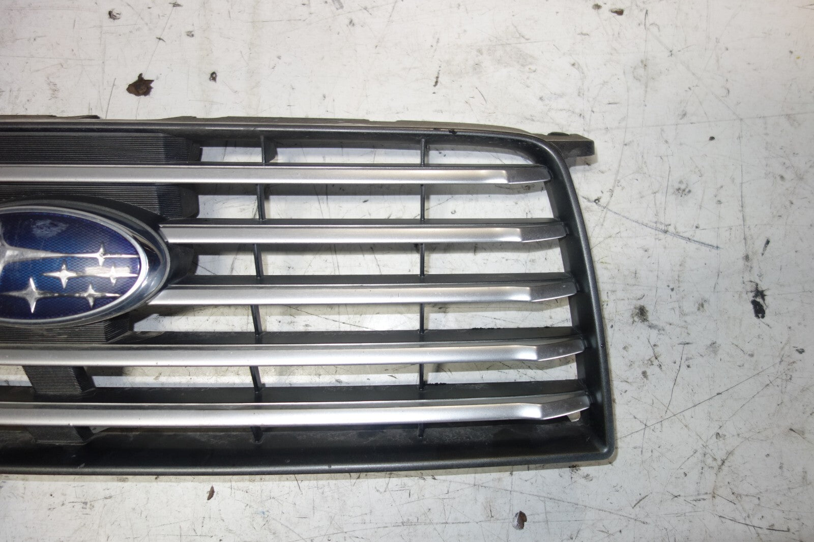 JDM Subaru Forester Front Grille Grill Genuine Emblem SG5 2006 2007 2008