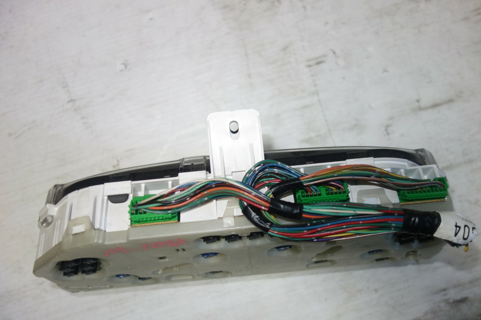JDM SUBARU FORESTER STi SF5 AUTOMATIC GAUGE CLUSTER SPEEDOMETER 1998-2002