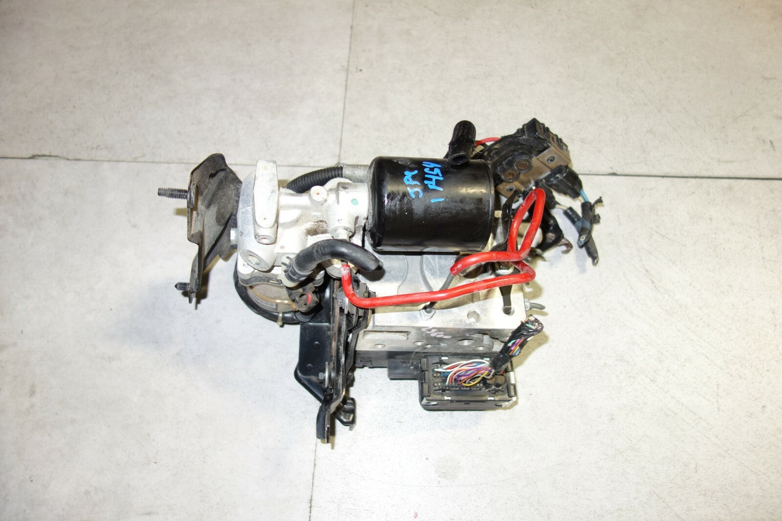 2007-2011 LEXUS LS460 LS600H HYBRID ABS PUMP ACTUATOR BOOSTER MOTOR ASSEMBLY