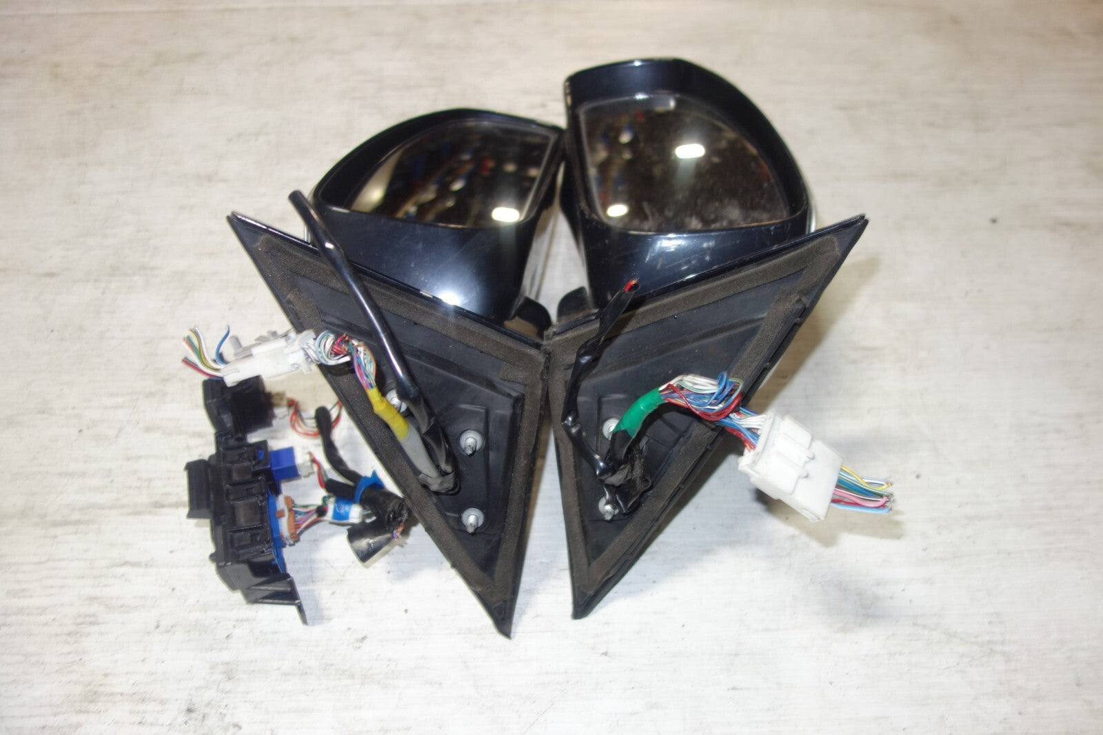 JDM Nissan Fuga Y50 Infiniti M35 M45 Power Folding Mirrors 2004-2009 Switch