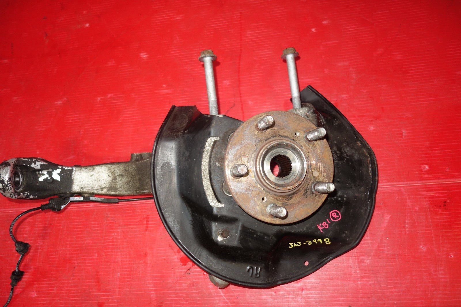 JDM Acura RL KB1 Front Right Wheel Hub Bearing Spindle Free Shipping 2005-2008
