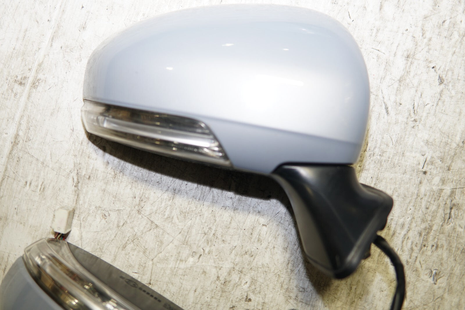 JDM Toyota Prius Power Door Mirrors Left & Right 2010-2015