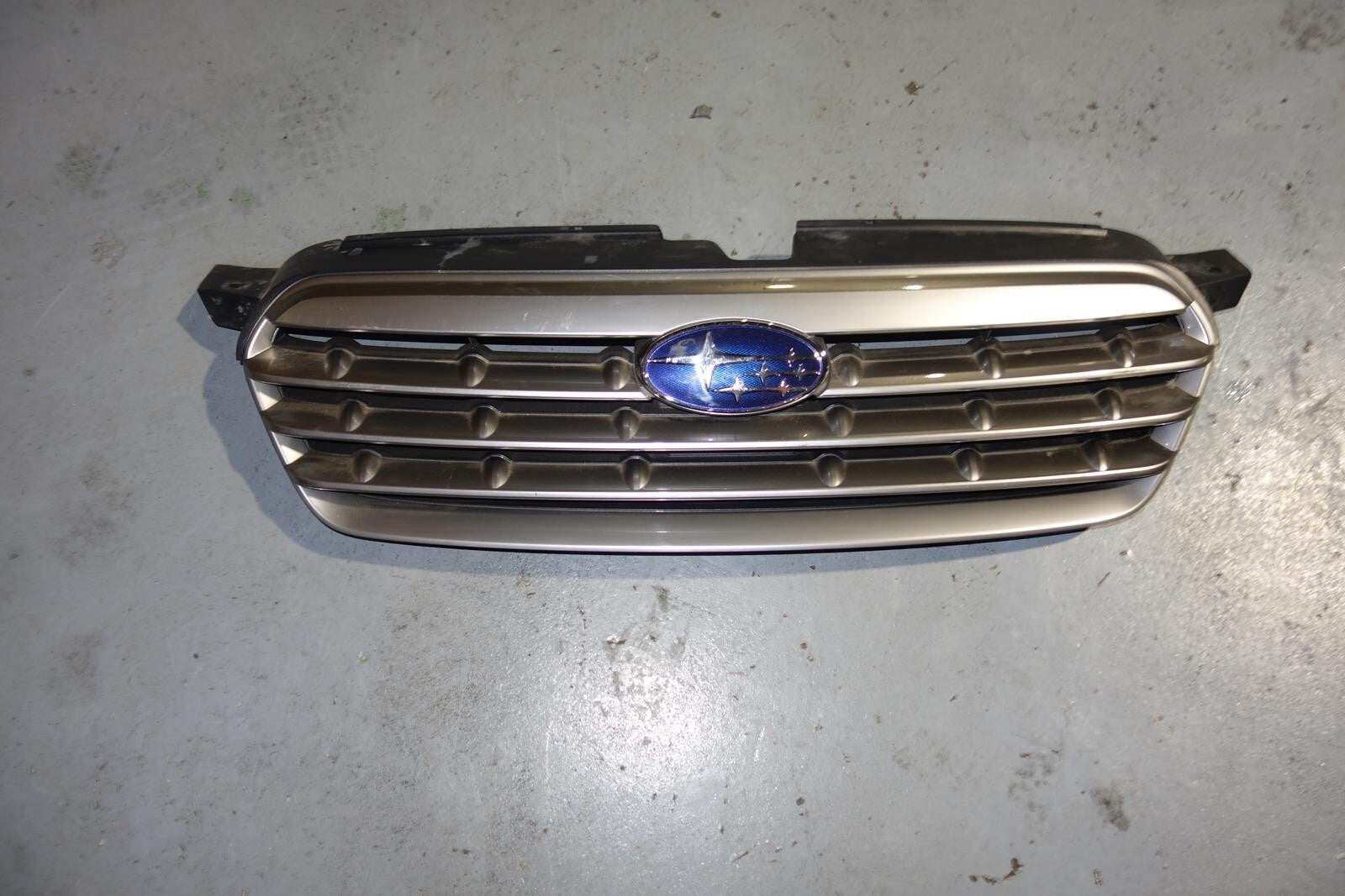 JDM Subaru Legacy Oem Grille BP5 BL5 2008-2009 MF-1616