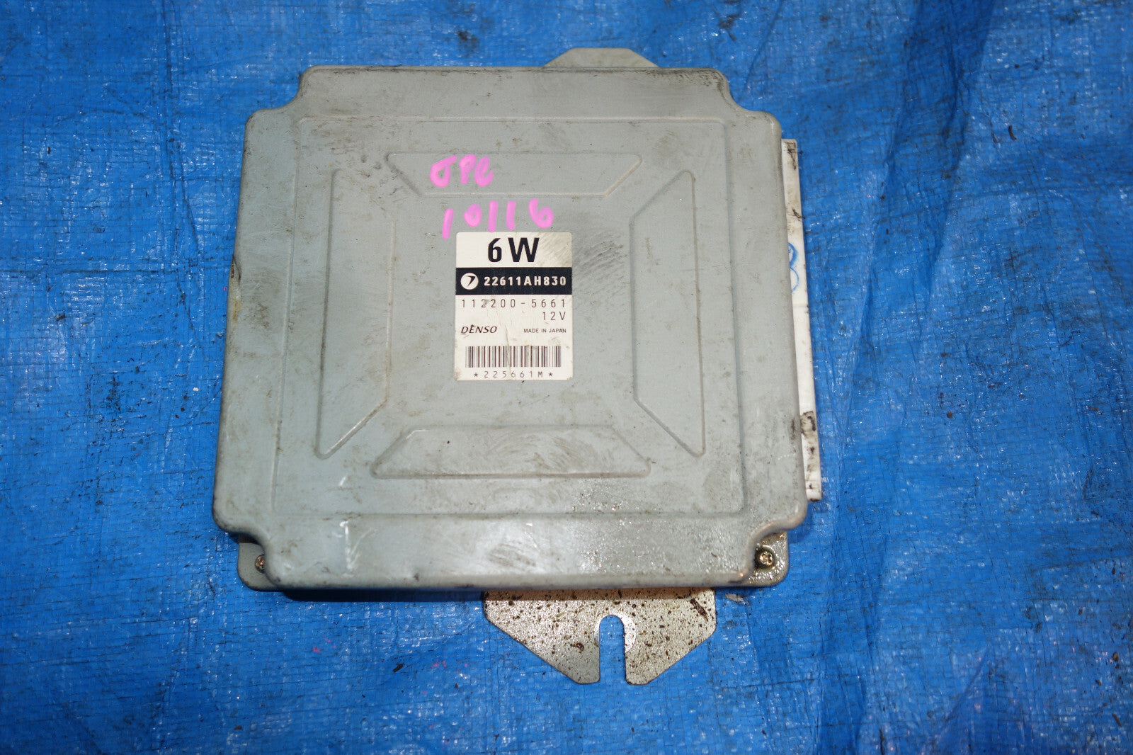 JDM Subaru Legacy Outback EJ25 2.5L SOHC Engine ECU Computer 22611AH830 Forester