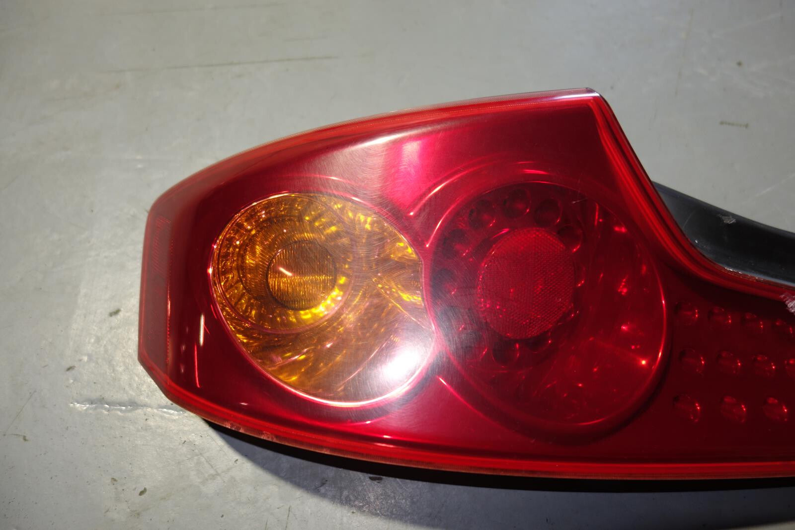 JDM Infiniti G35 Coupe 2-Door Tail Lights Lamps 2003-2005 Skyline CPV35 Skyline
