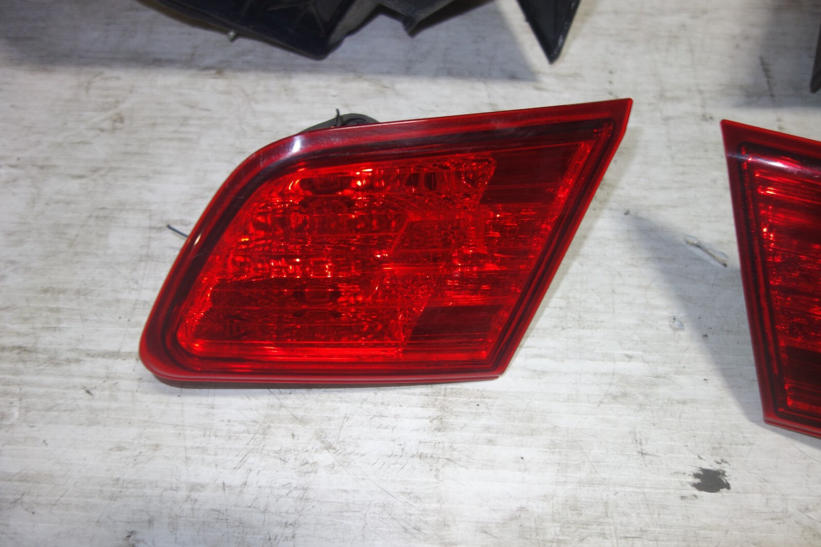 JDM Subaru Legacy Sedan Taillights Tail Lamps 2010 2011 2012 2013 2014 BM9 BMM