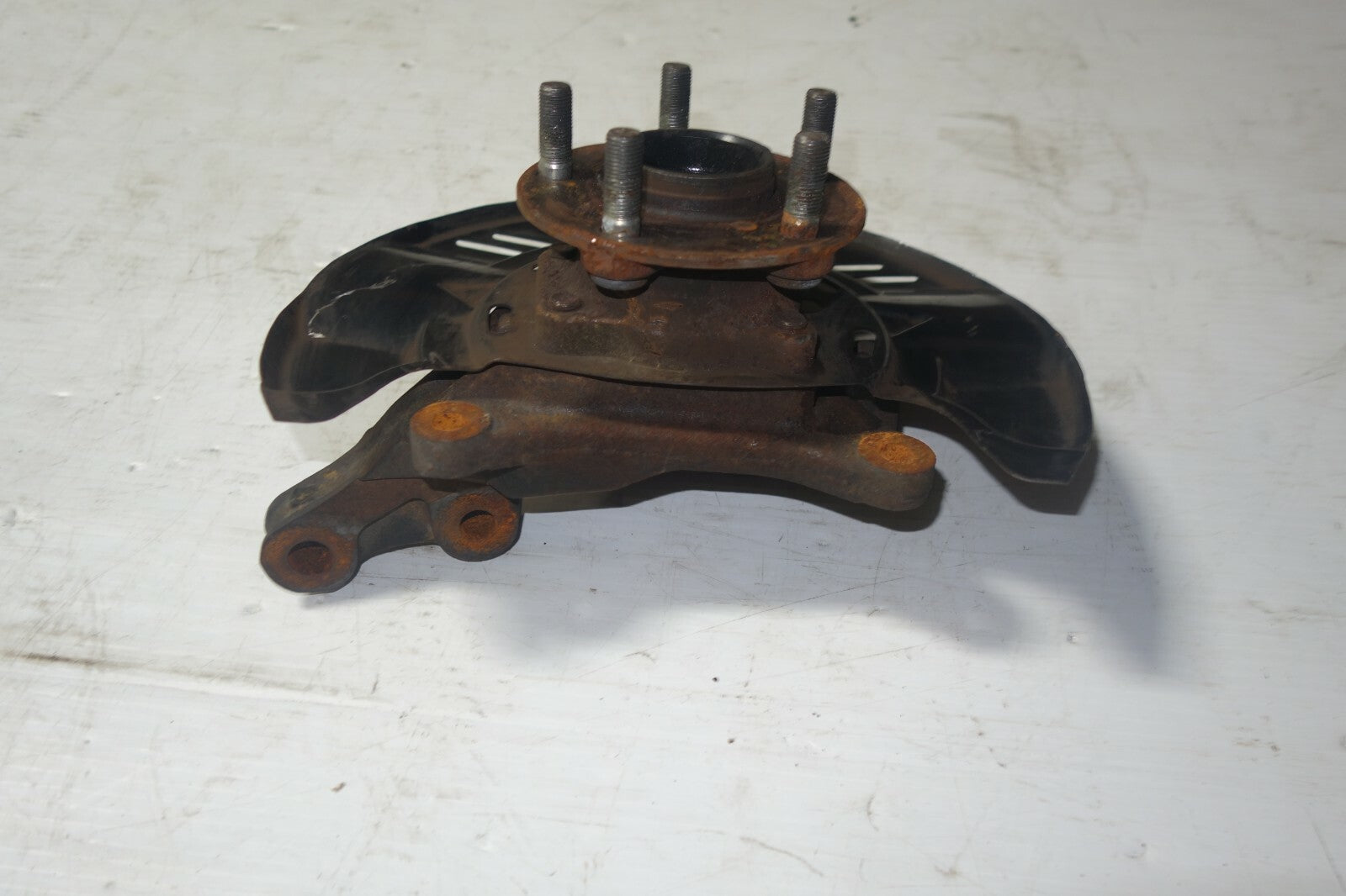 JDM 2013-2014 SUBARU XV GROSSTREK OEM FRONT RIGHT SPINDLE HUB KNUCKLE BEARING