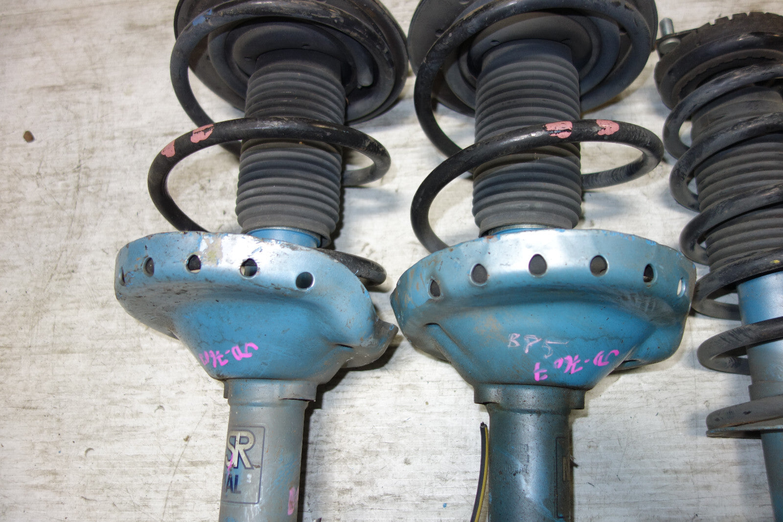 JDM Subaru Legacy KYB NEW SR SPECIAL Shocks Struts Springs Suspension 2005-2009