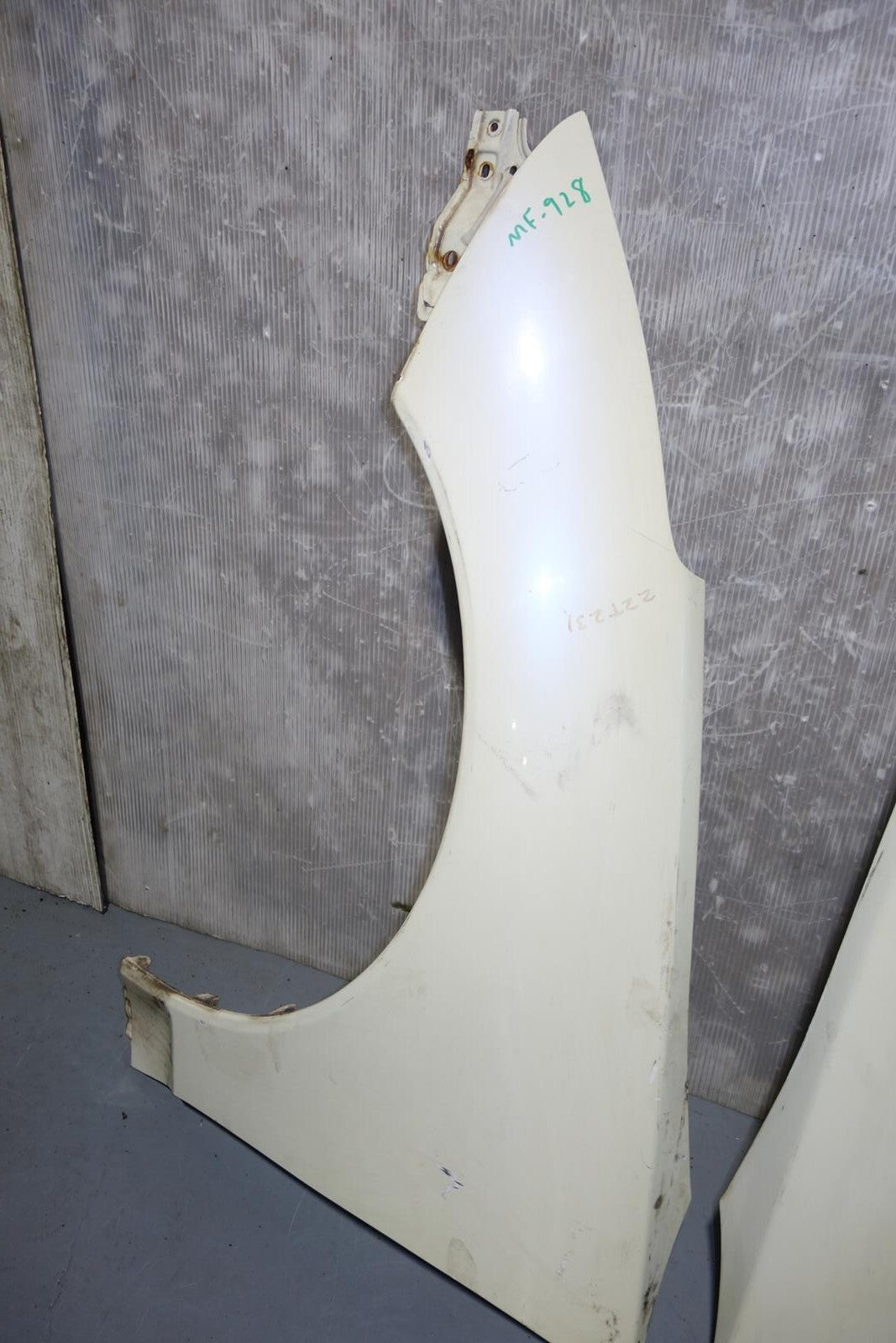 JDM Toyota CELICA GT GTS FENDER LEFT & RIGHT PAIR ZZT231 ZZT230 OEM 2000-2005