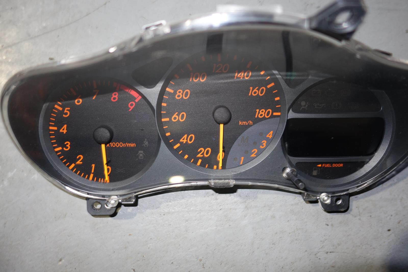 JDM Toyota Celica Gauge Cluster Speedometer A/T Automatic 2000-2005