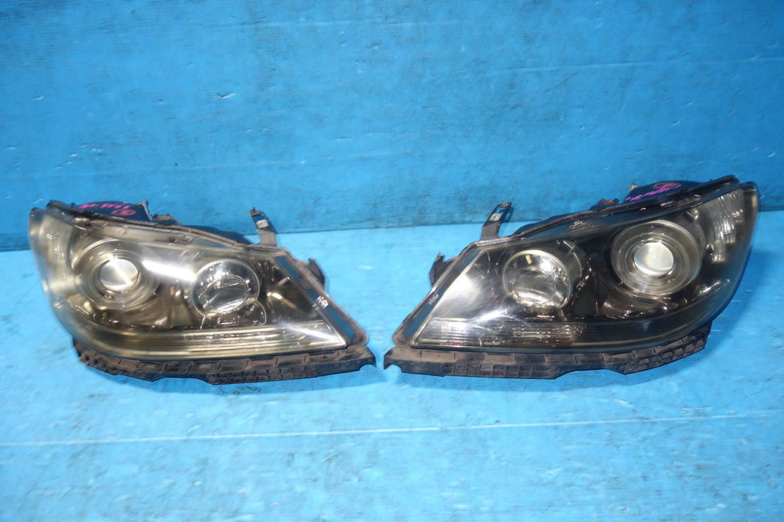 JDM Acura RL HID Headlights Head Lamps Pair 2005-2008 Honda Legend KB1 #8563