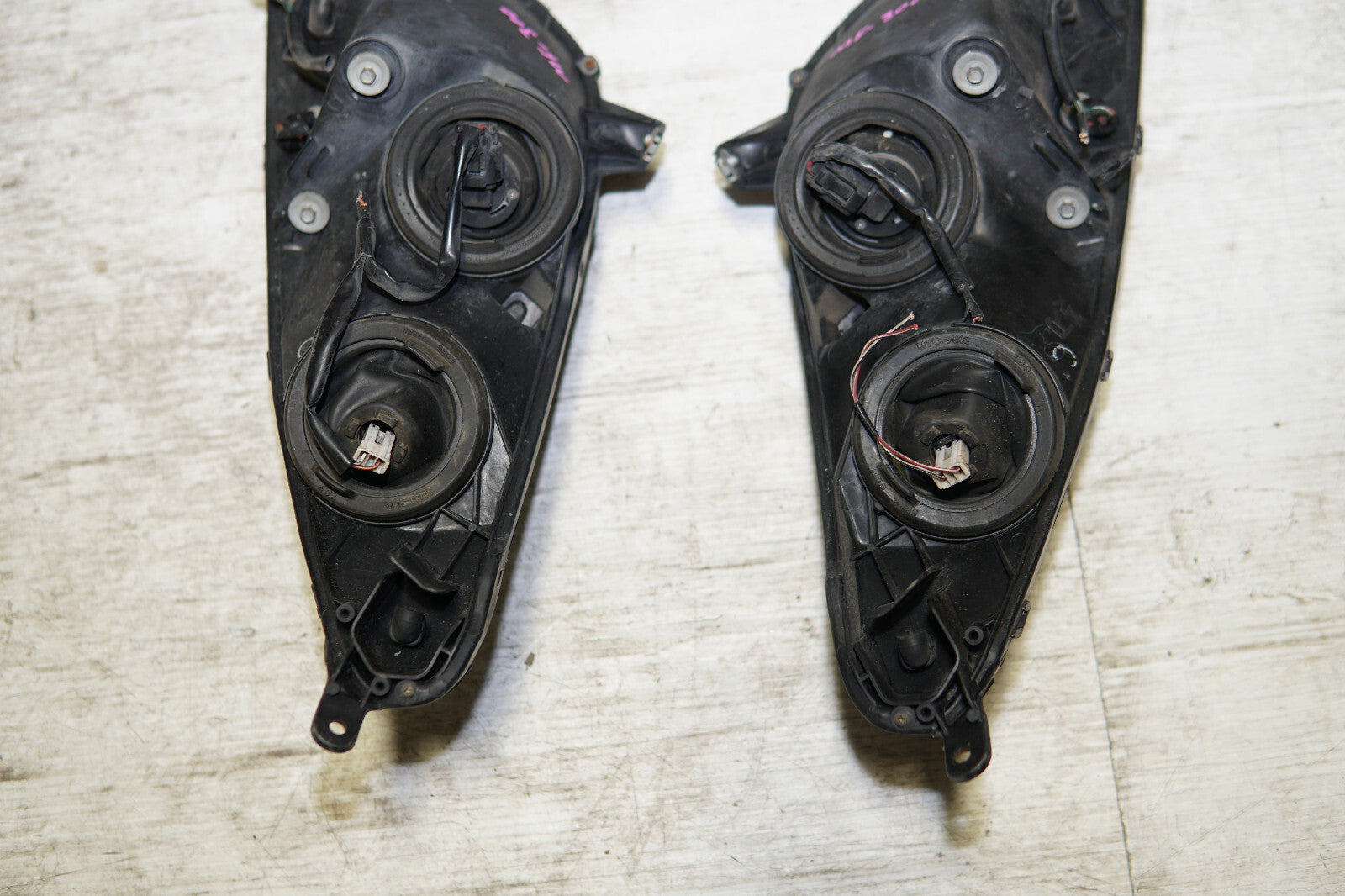 JDM Toyota Celica Headlights Head Lamps Pair Left & Right 2000-2005 GT GT-S GTS