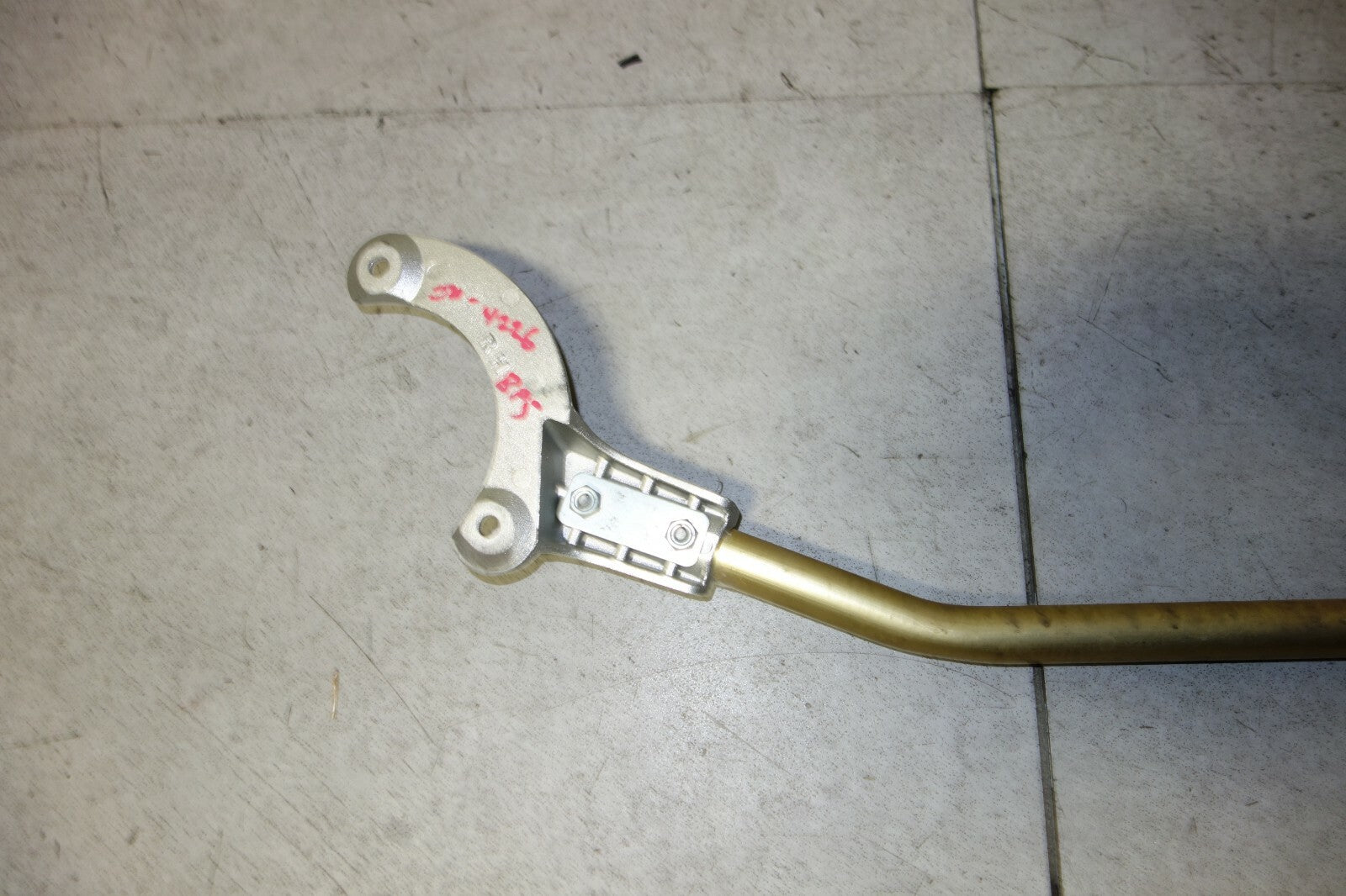 JDM Subaru Legacy STi Genome Front Strut Bar Brace BL5 BP5 Engine 2005-2009