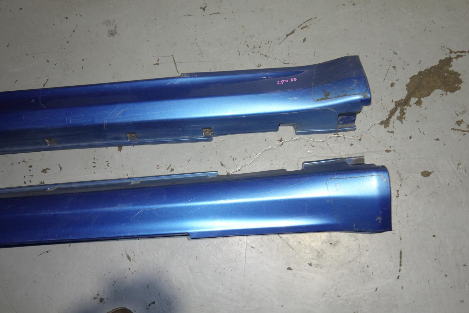 JDM Infiniti G35 Coupe OEM SIDE SKIRTS CPV35 SIDE 2-Door 2003-2007 Rocker Panels