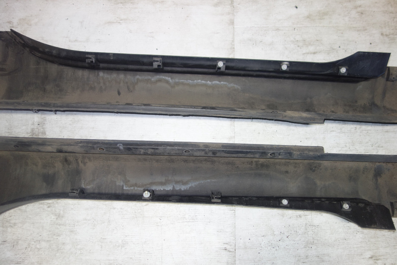 JDM Nissan 350z Z33 OEM Side Skirts Rocker Panels Fairlady 2003-2009