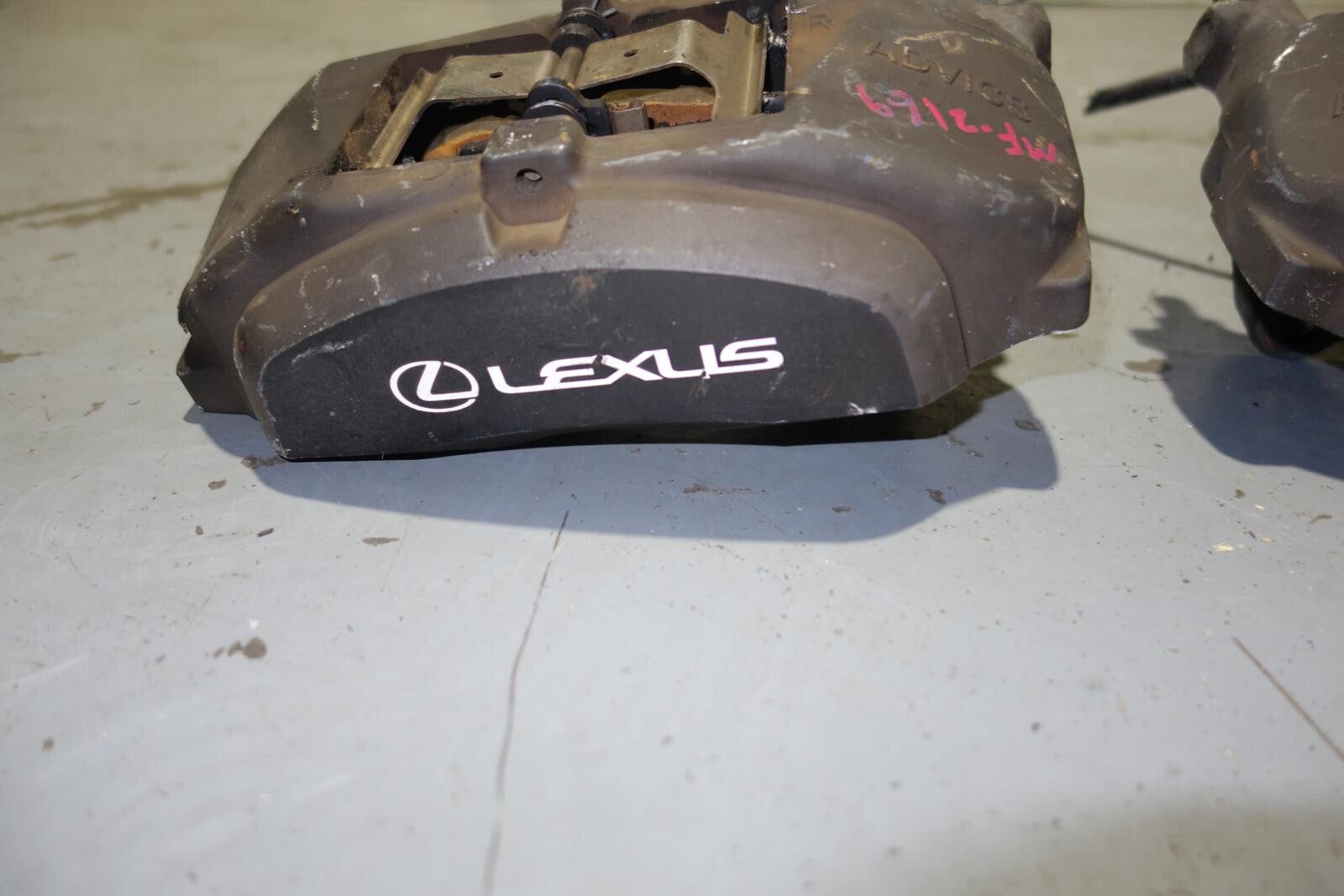 JDM Lexus 4 Pot Calipers GS350 GS430 GS460 IS350 IS250 SC430 2006-2011 Advics
