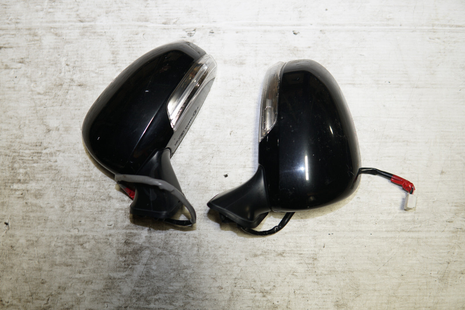 JDM Toyota Prius Power Door Mirrors ZVW30 Left & Right 2010-2015