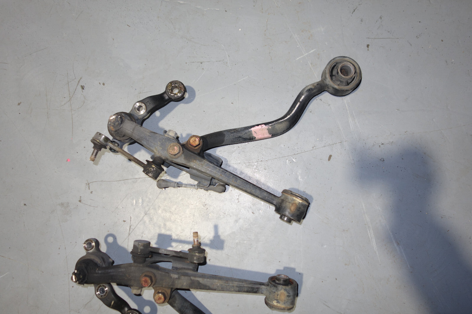 JDM Lexus is300 Altezza OEM Front Lower Control Arms Ball Joints 2001-2005 SXE10