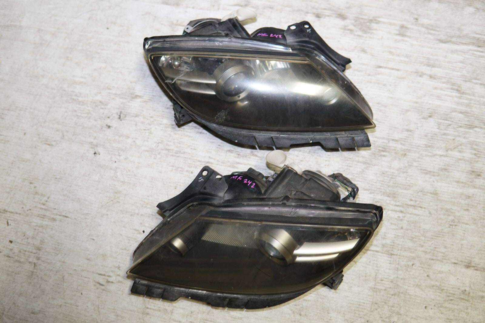 JDM 2004-2008 MAZDA RX8 OEM SE3P HEAD LIGHTS HEAD LAMPS RX-8 HEADLIGHTS