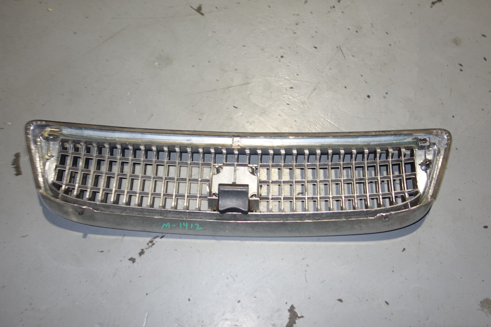 JDM 1991-1997 LEXUS GS300 FRONT GRILLE JZS147 GRILL Fits: LEXUS GS300 JZS147