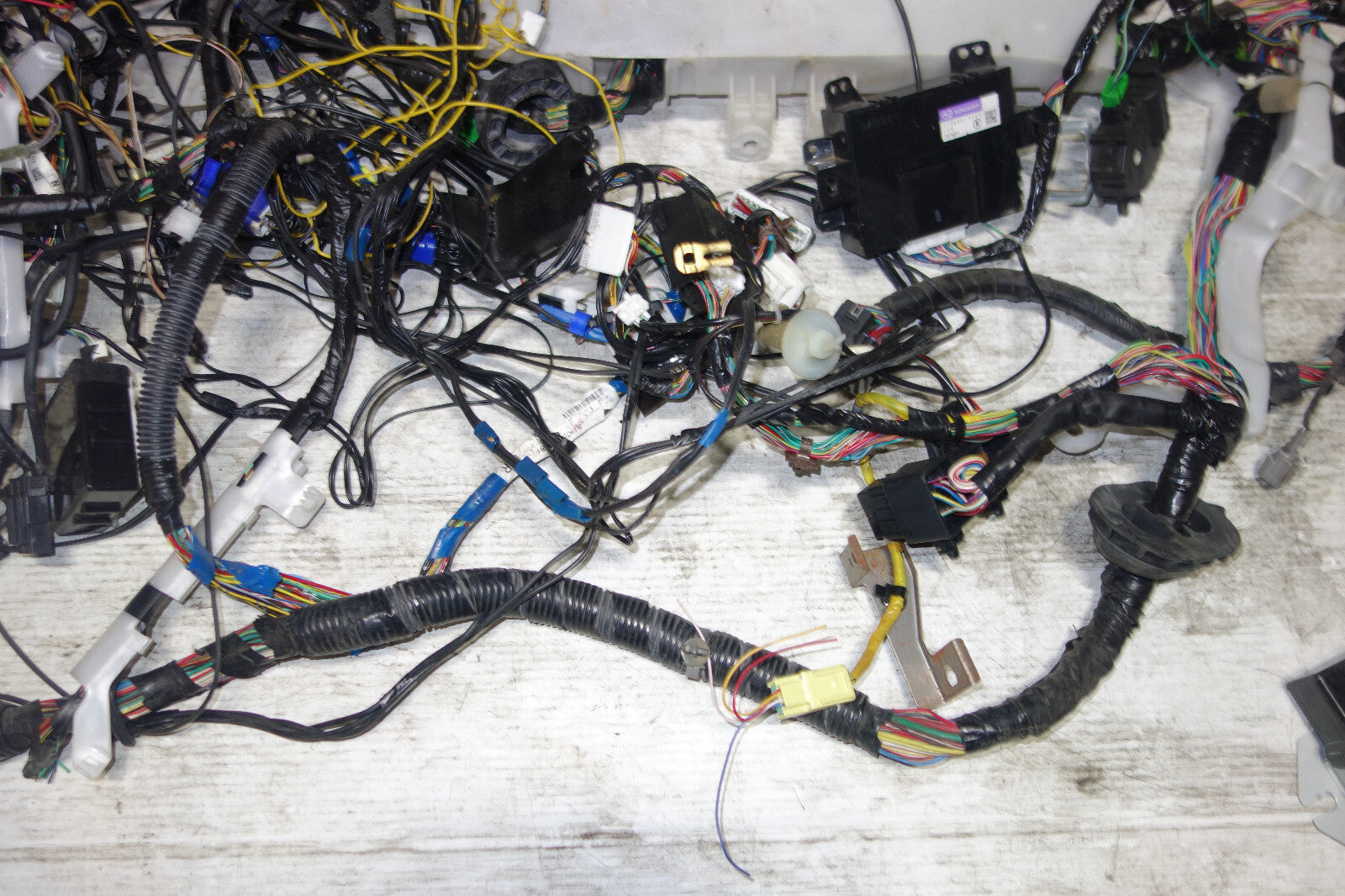 JDM Subaru Legacy EJ20 Turbo 6speed Computer Wire Harness Loom Wiring 22611AN150