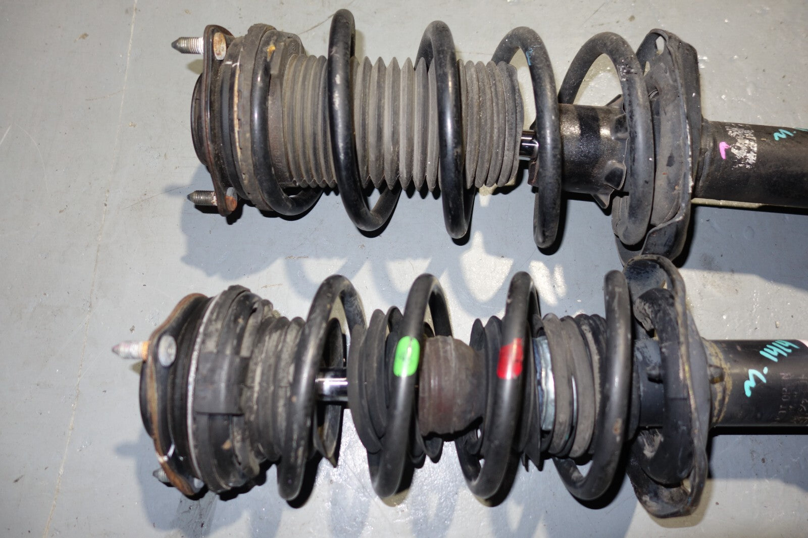 JDM 2006-2011 HONDA CIVIC FD1 FRONT OEM SHOCKS STRUTS COIL SPRINGS LEFT & RIGHT