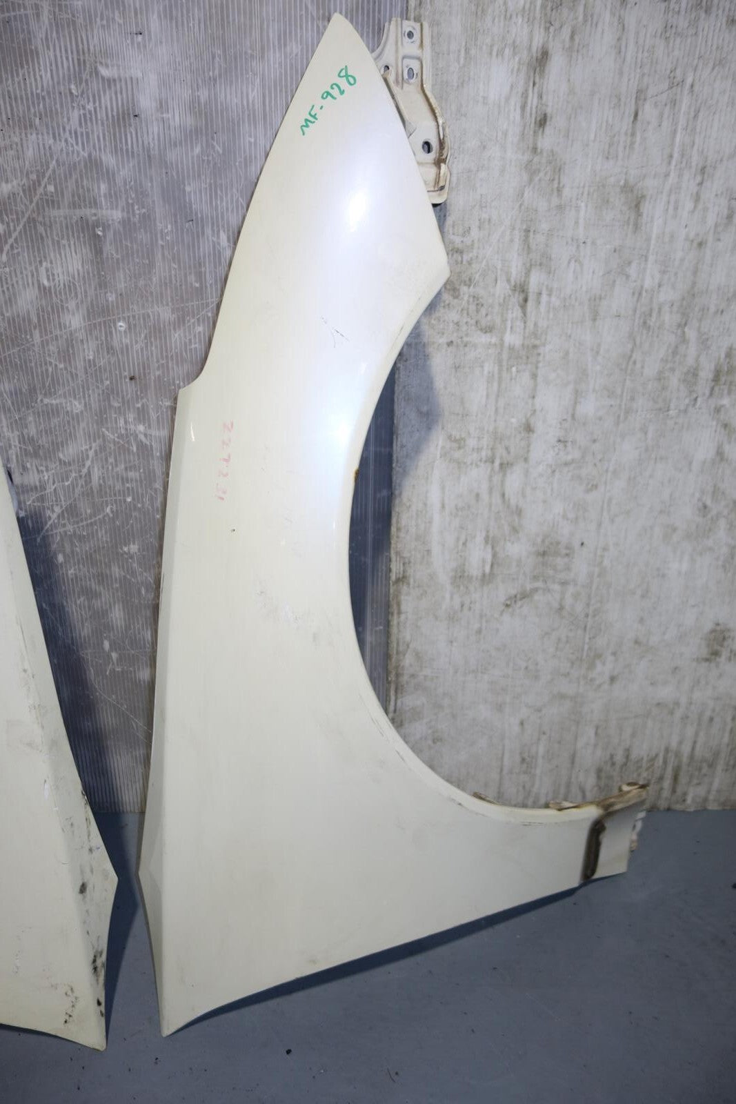 JDM Toyota CELICA GT GTS FENDER LEFT & RIGHT PAIR ZZT231 ZZT230 OEM 2000-2005