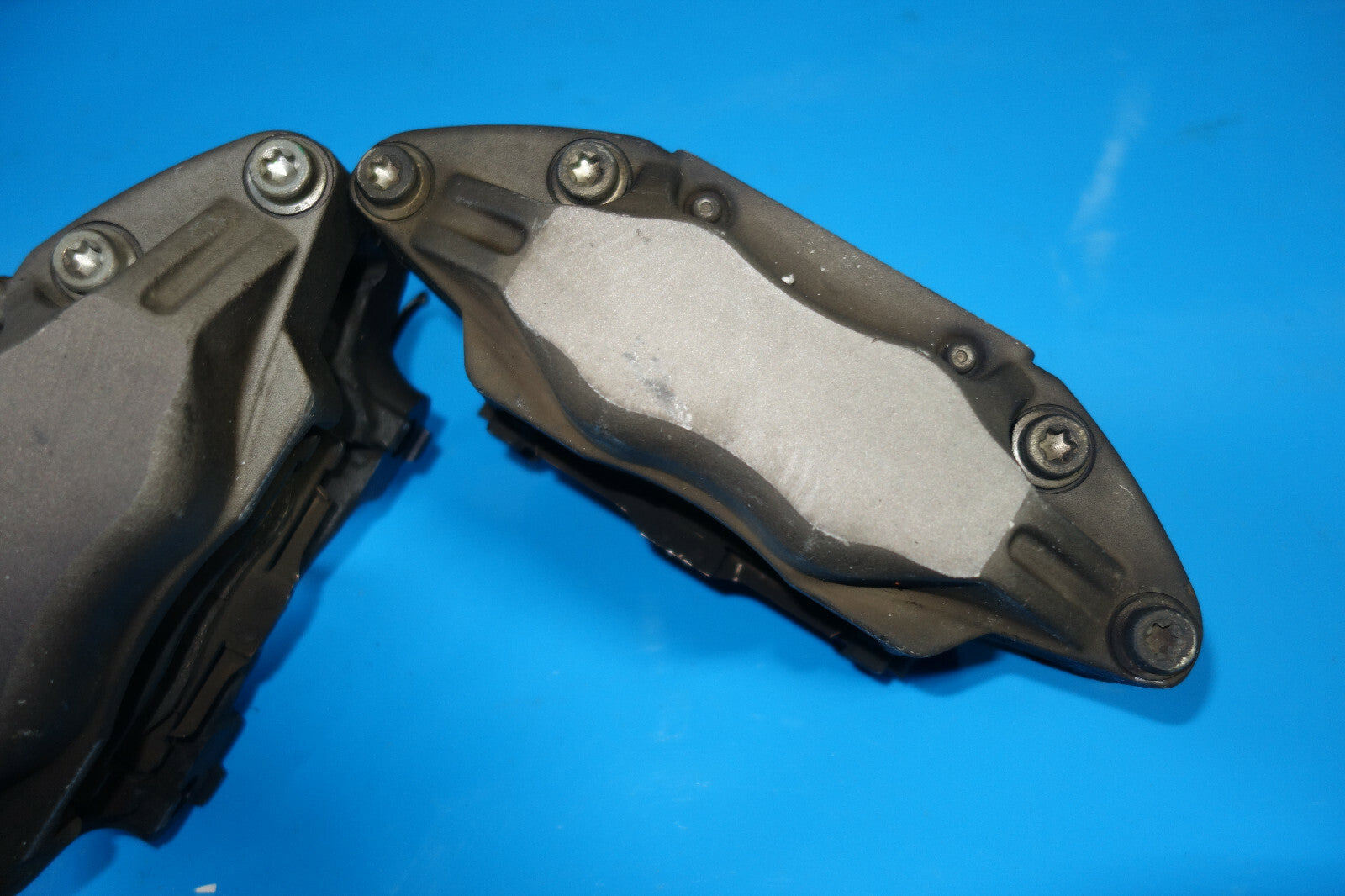 Acura RL OEM Big Front 4 Pot / Piston Advics Brake Calipers OEM 2005-2012 JDM