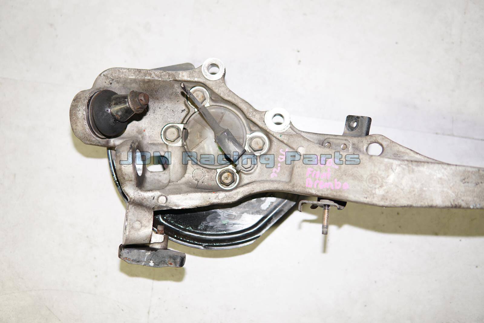 JDM Infiniti G35 / 350z Front Right Wheel Hub Bearing Spindle Brembo 2003-2009