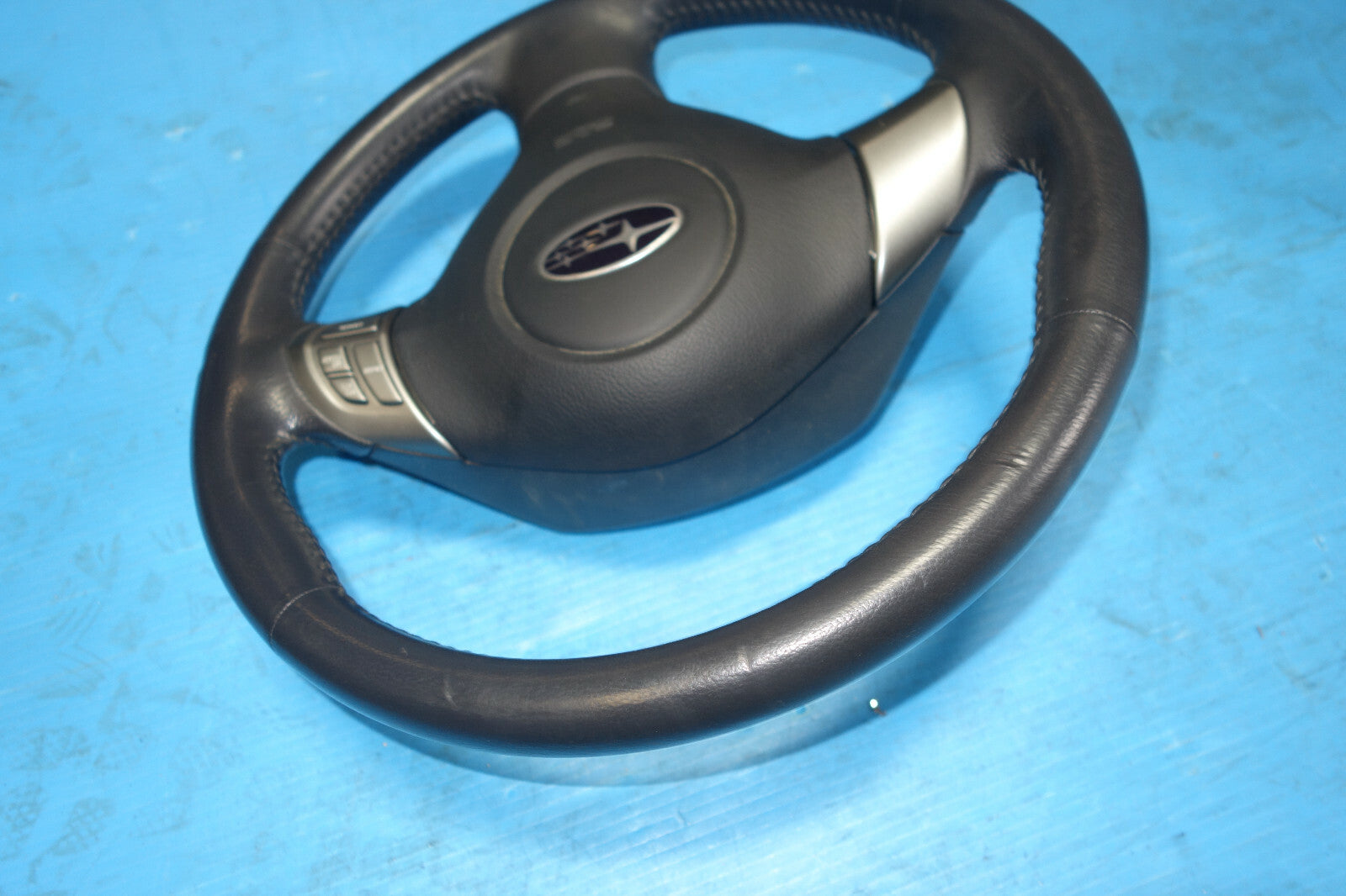 JDM Subaru Impreza WRX STi Forester Legacy Outback Steering Wheel & Hub #5772