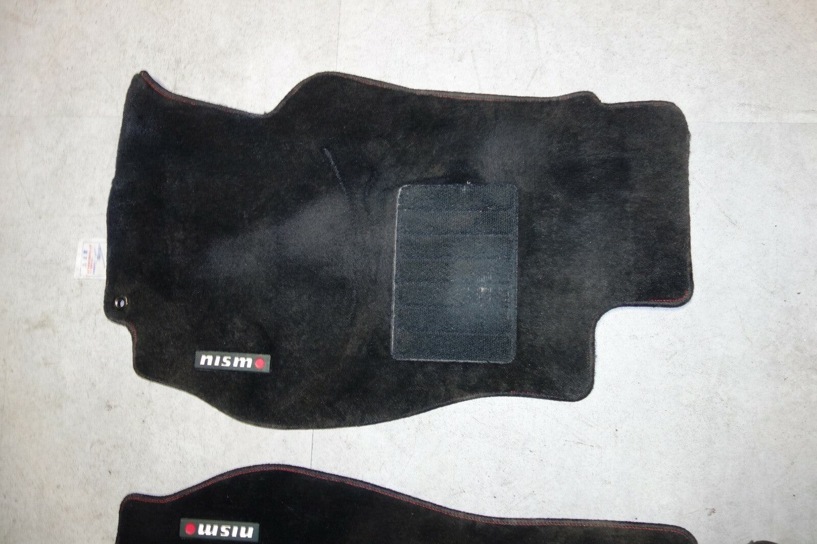 JDM Nissan 350z OEM Nismo Floor Mats Left & Right Z33 2003-2009