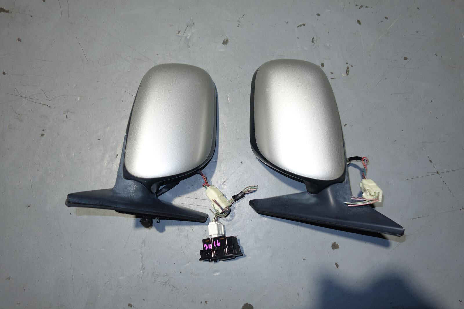 JDM Toyota Altezza Lexus IS300 Power Folding Mirrors Switch 2001-2005 SXE10 IS