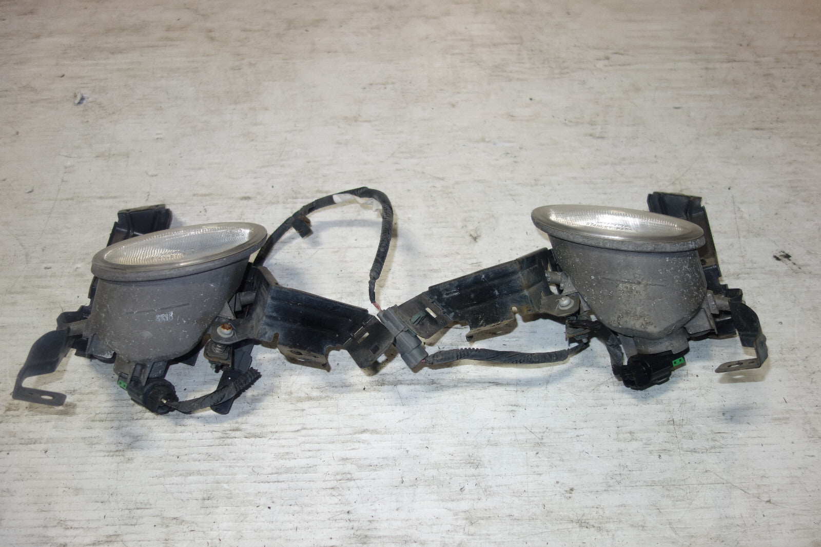 JDM Acura RL Fog Lights Driving Lamps 2005-2008 All Models OEM Stanley