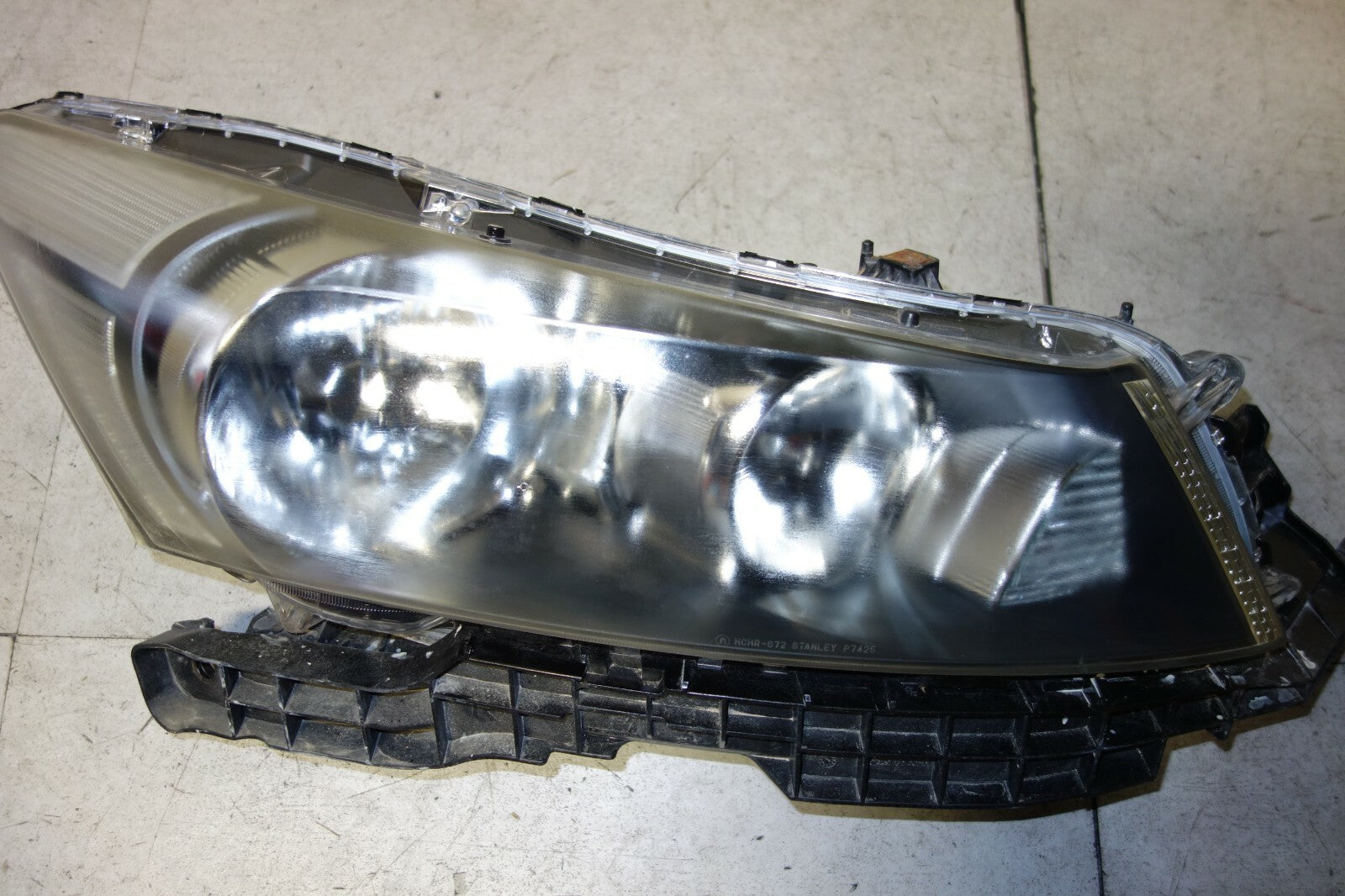JDM 2008-2012 HONDA ACCORD INSPIRE OEM HID HEAD LIGHTS HEAD LAMPS JAPAN JD-3831