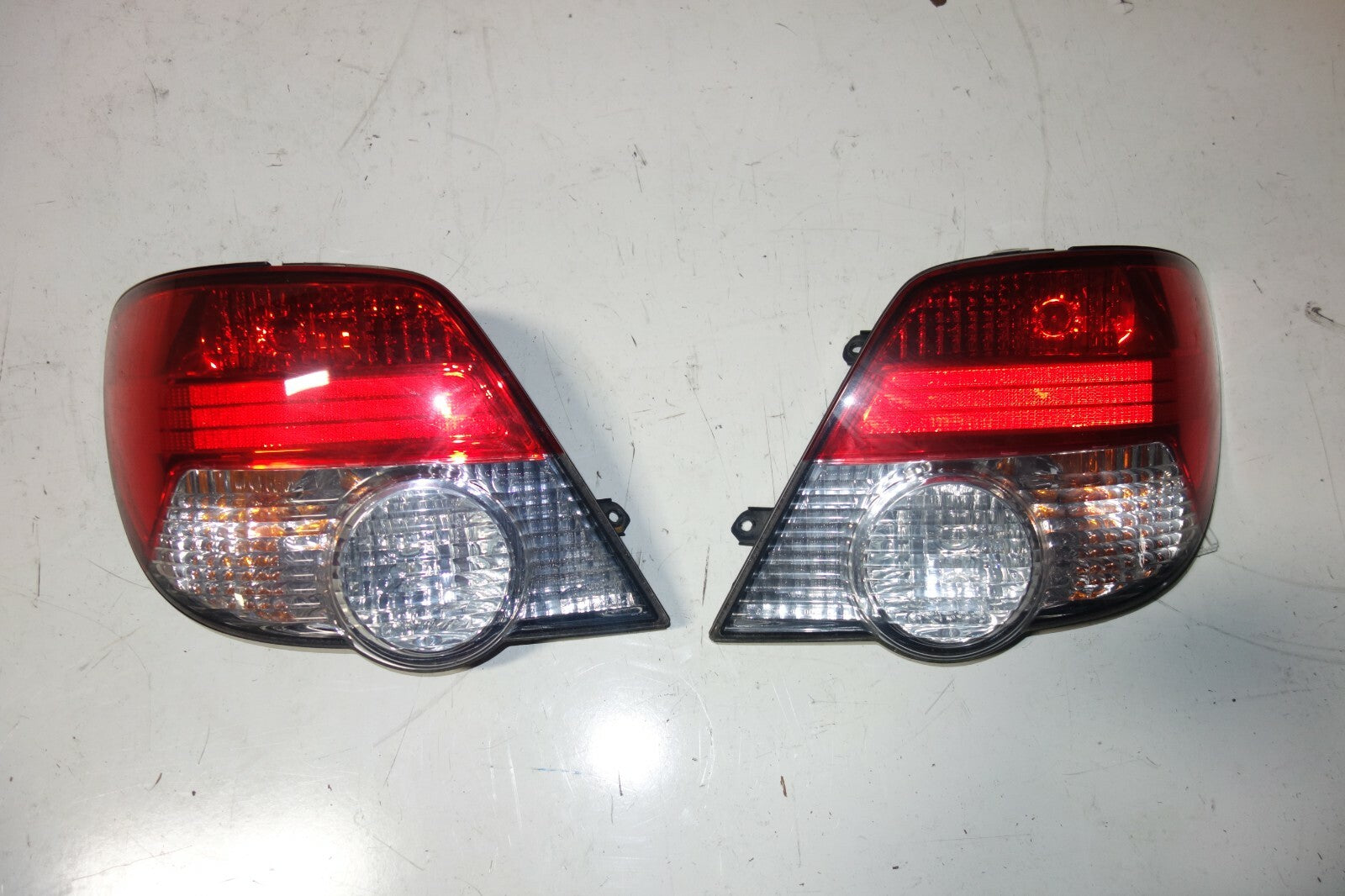 JDM SUBARU IMPREZA WRX RS TS OEM TAIL LIGHT LEFT & RIGHT WAGON 2004-2007